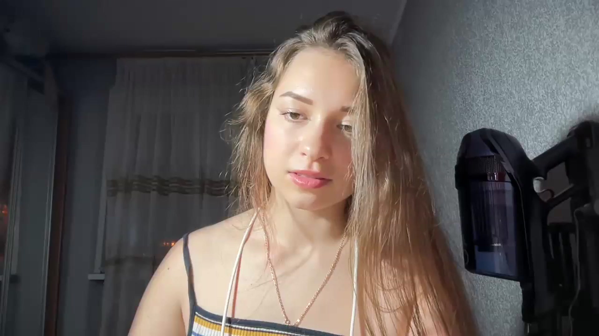 Gallery image thumbnail from AminaRoze's myfreecams stream on, 11/13/2023, 16:03 image 19 of 20