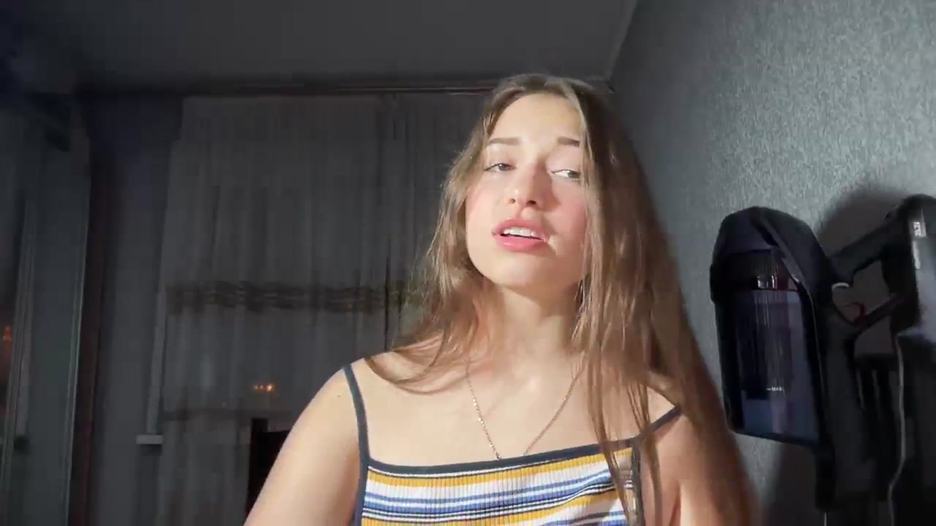 Gallery image thumbnail from AminaRoze's myfreecams stream on, 11/13/2023, 16:03 image 16 of 20