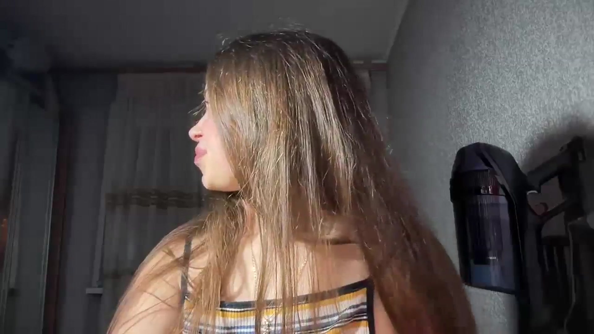 Gallery image thumbnail from AminaRoze's myfreecams stream on, 11/13/2023, 16:03 image 10 of 20