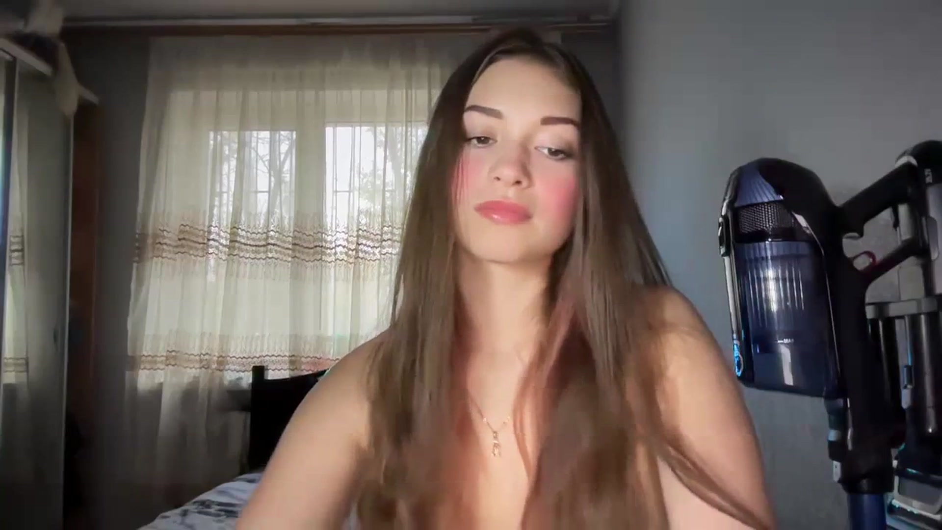 Gallery image thumbnail from AminaRoze's myfreecams stream on, 11/22/2023, 13:15 image 7 of 20