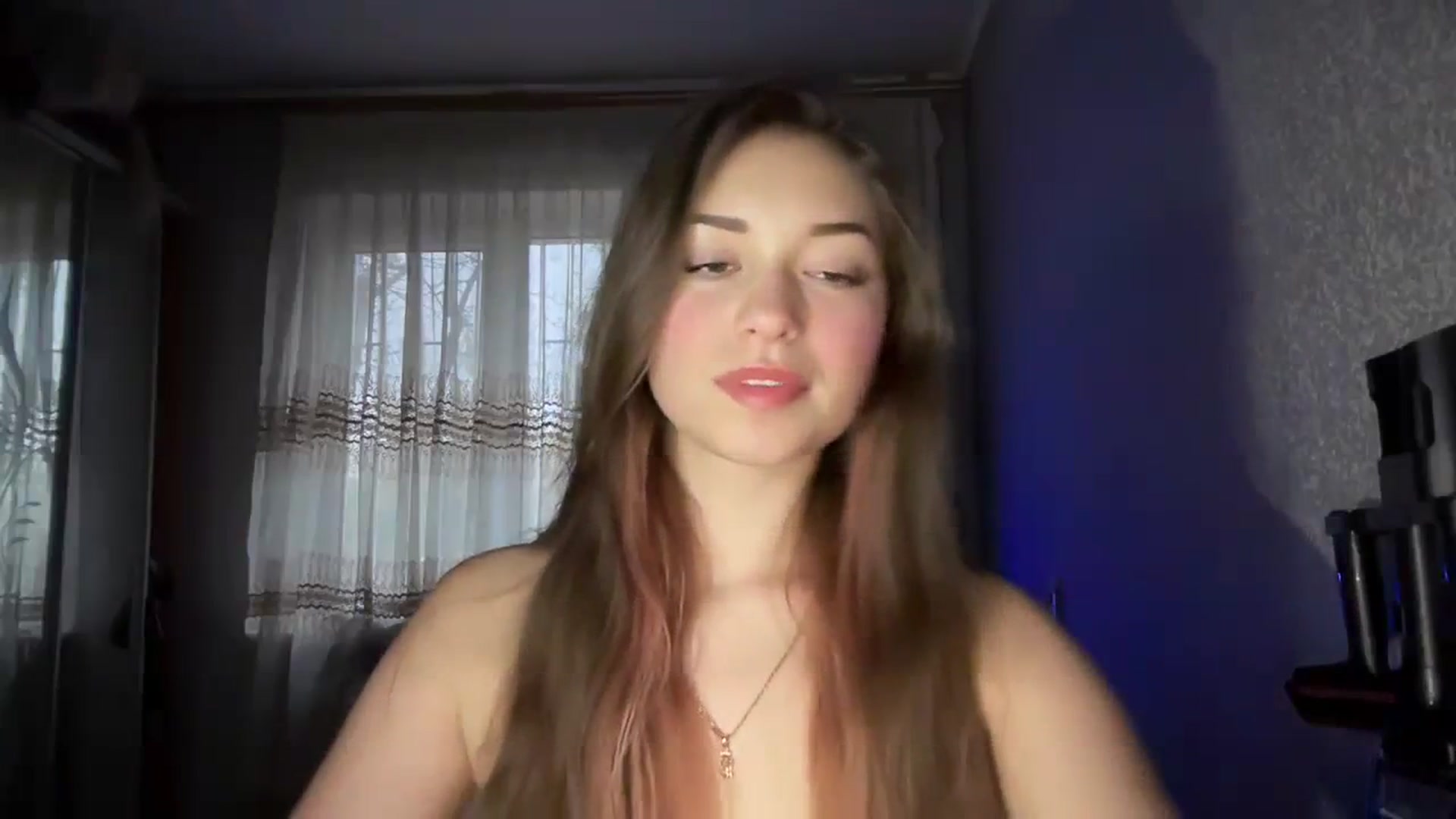 Gallery image thumbnail from AminaRoze's myfreecams stream on, 11/24/2023, 15:32 image 6 of 20
