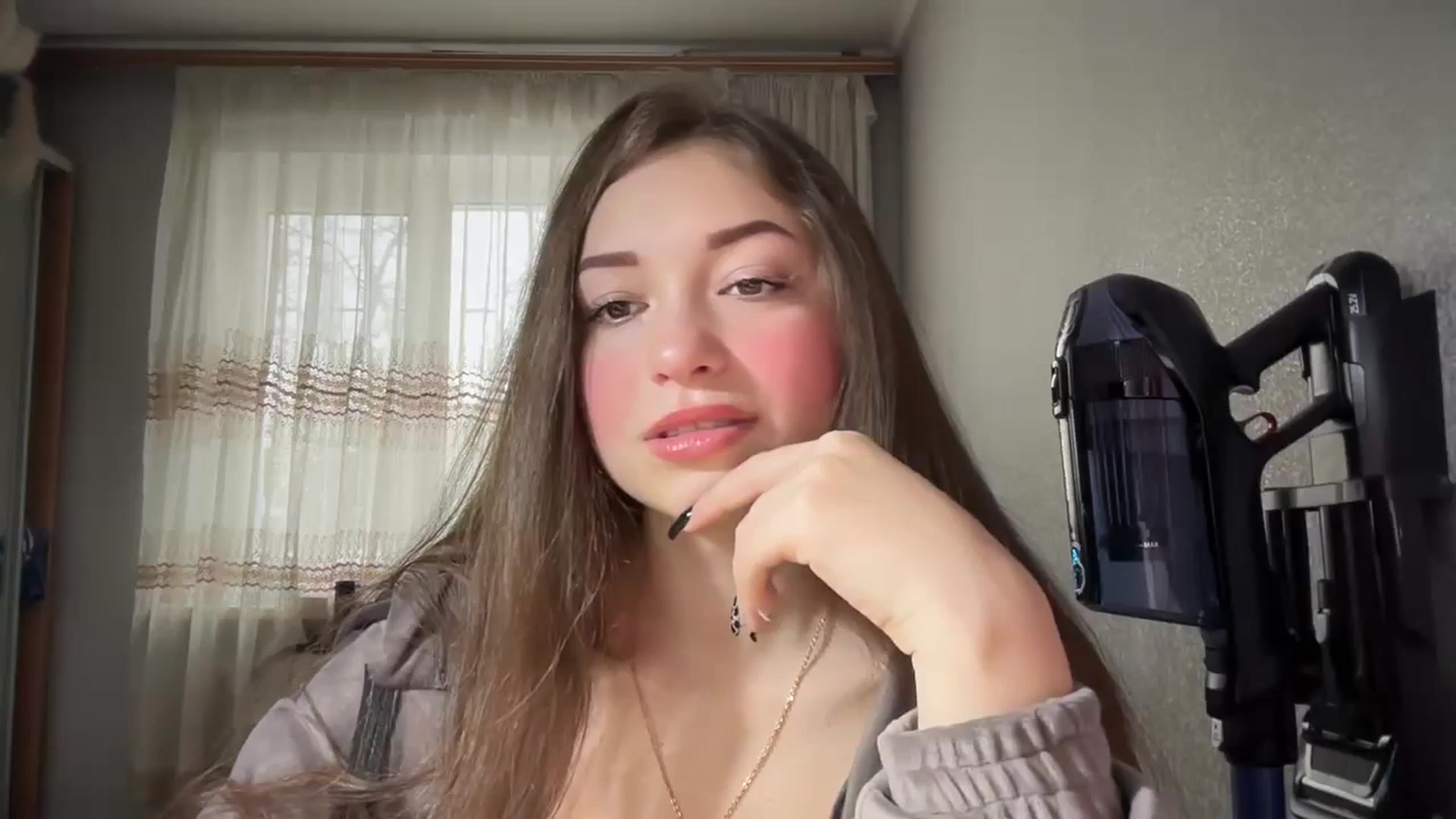 Gallery image thumbnail from AminaRoze's myfreecams stream on, 11/27/2023, 12:04 image 3 of 20