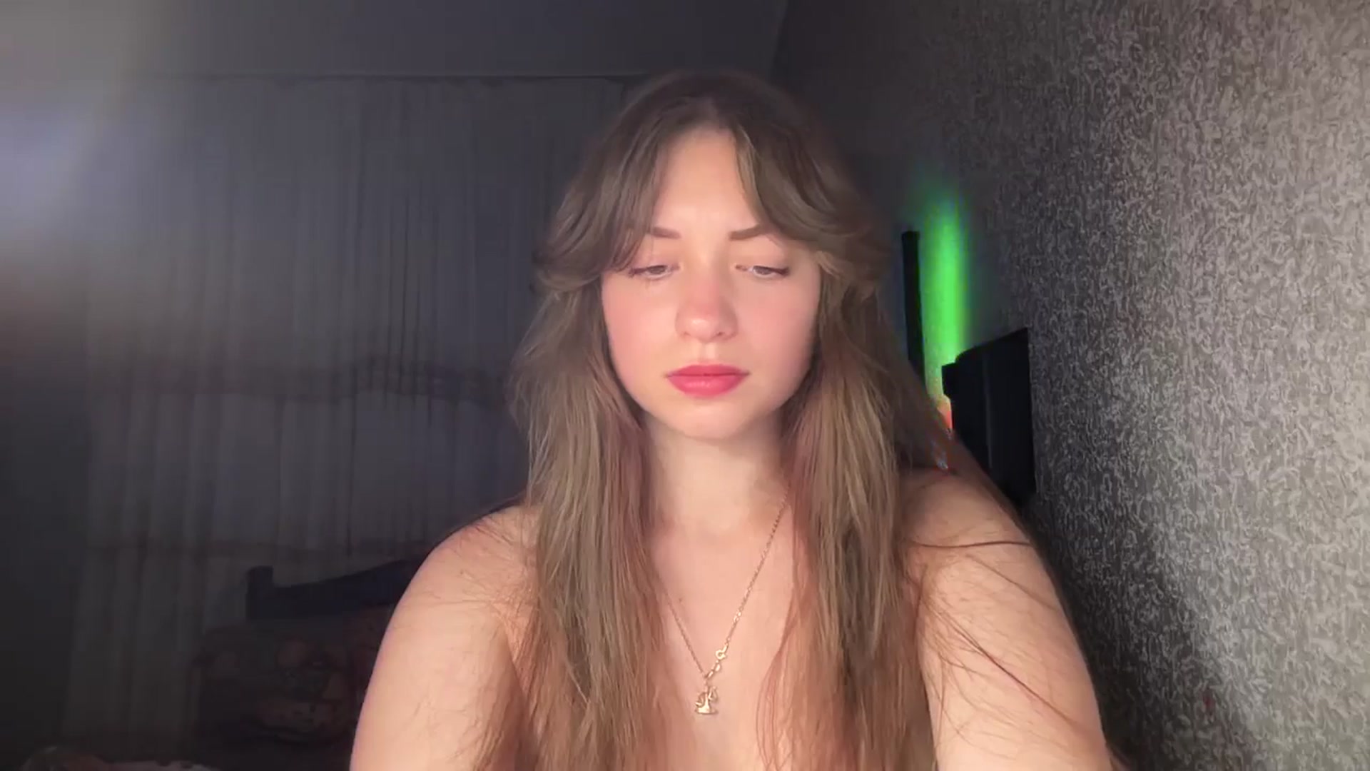 Gallery image thumbnail from AminaRoze's myfreecams stream on, 06/09/2025, 19:38 image 5 of 20