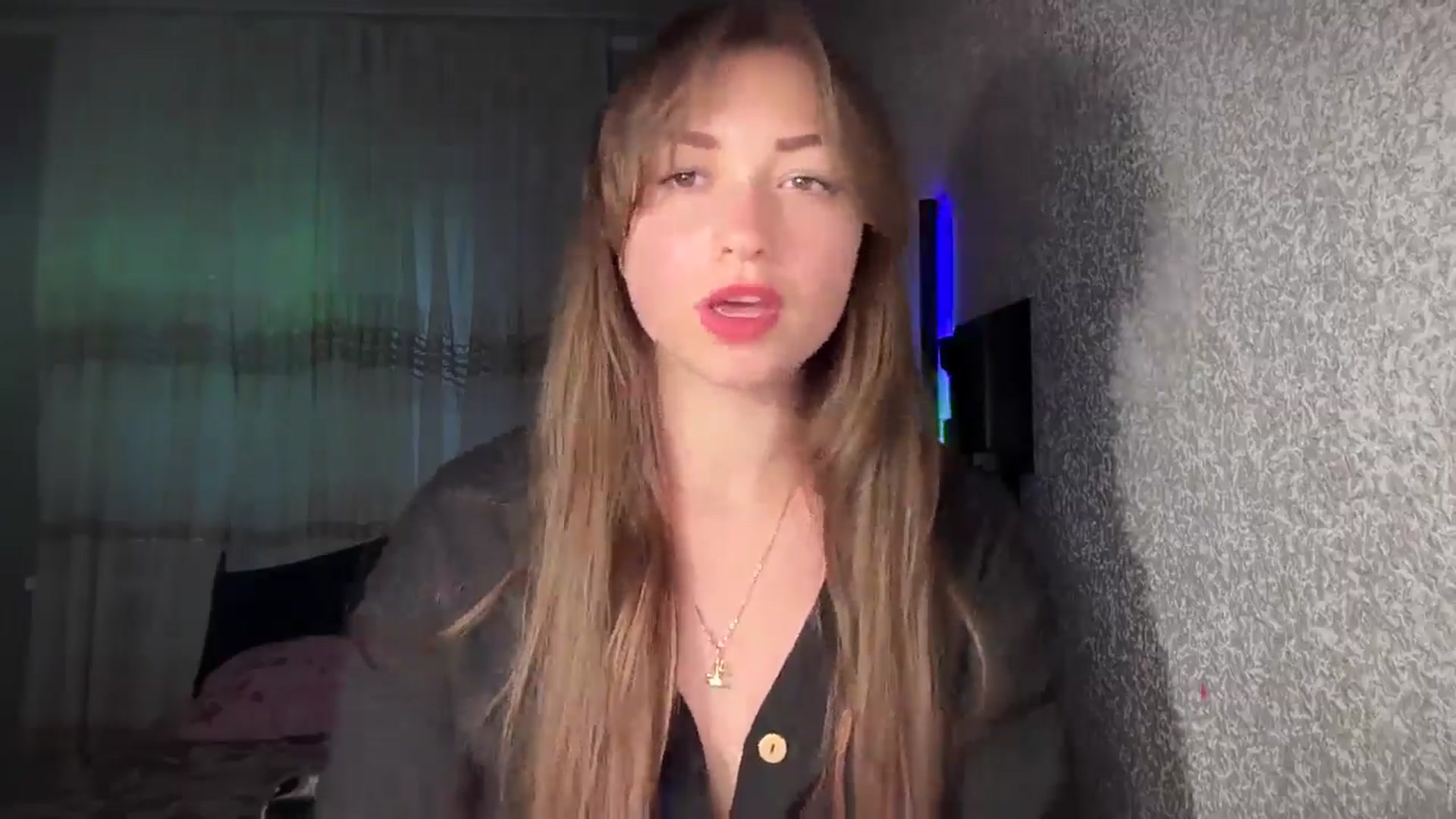 Gallery image thumbnail from AminaRoze's myfreecams stream on, 06/11/2025, 18:16 image 10 of 20