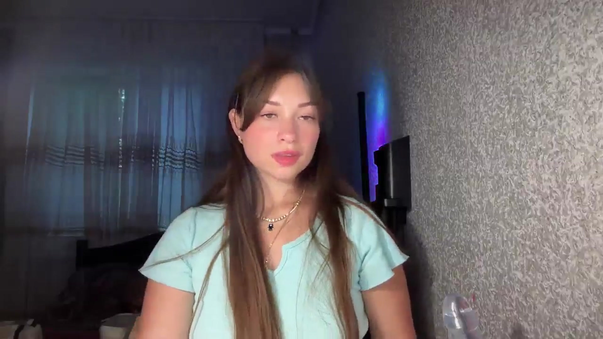 Gallery image thumbnail from AminaRoze's myfreecams stream on, 07/02/2025, 17:33 image 9 of 20