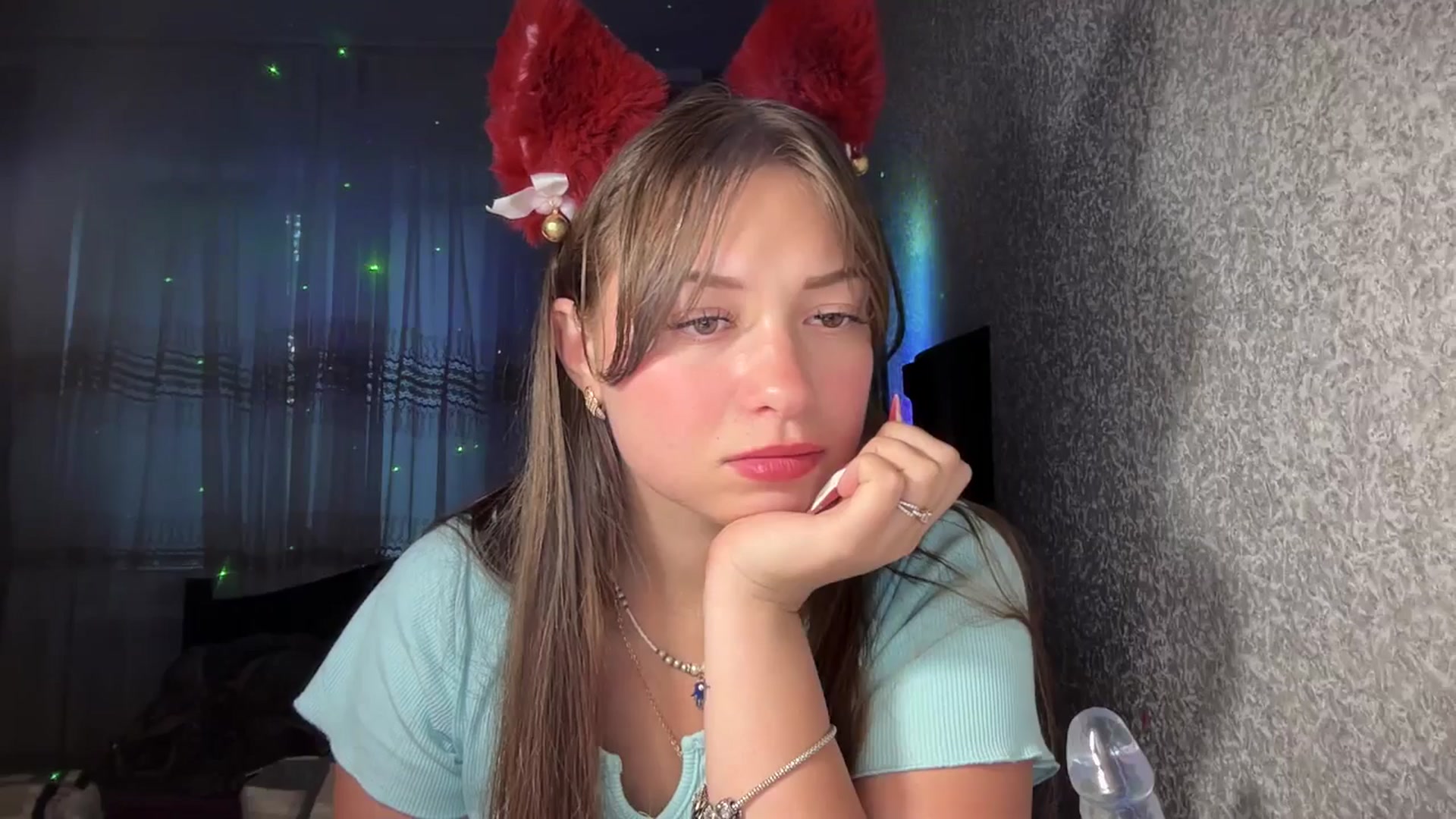 Gallery image thumbnail from AminaRoze's myfreecams stream on, 07/02/2025, 17:33 image 11 of 20