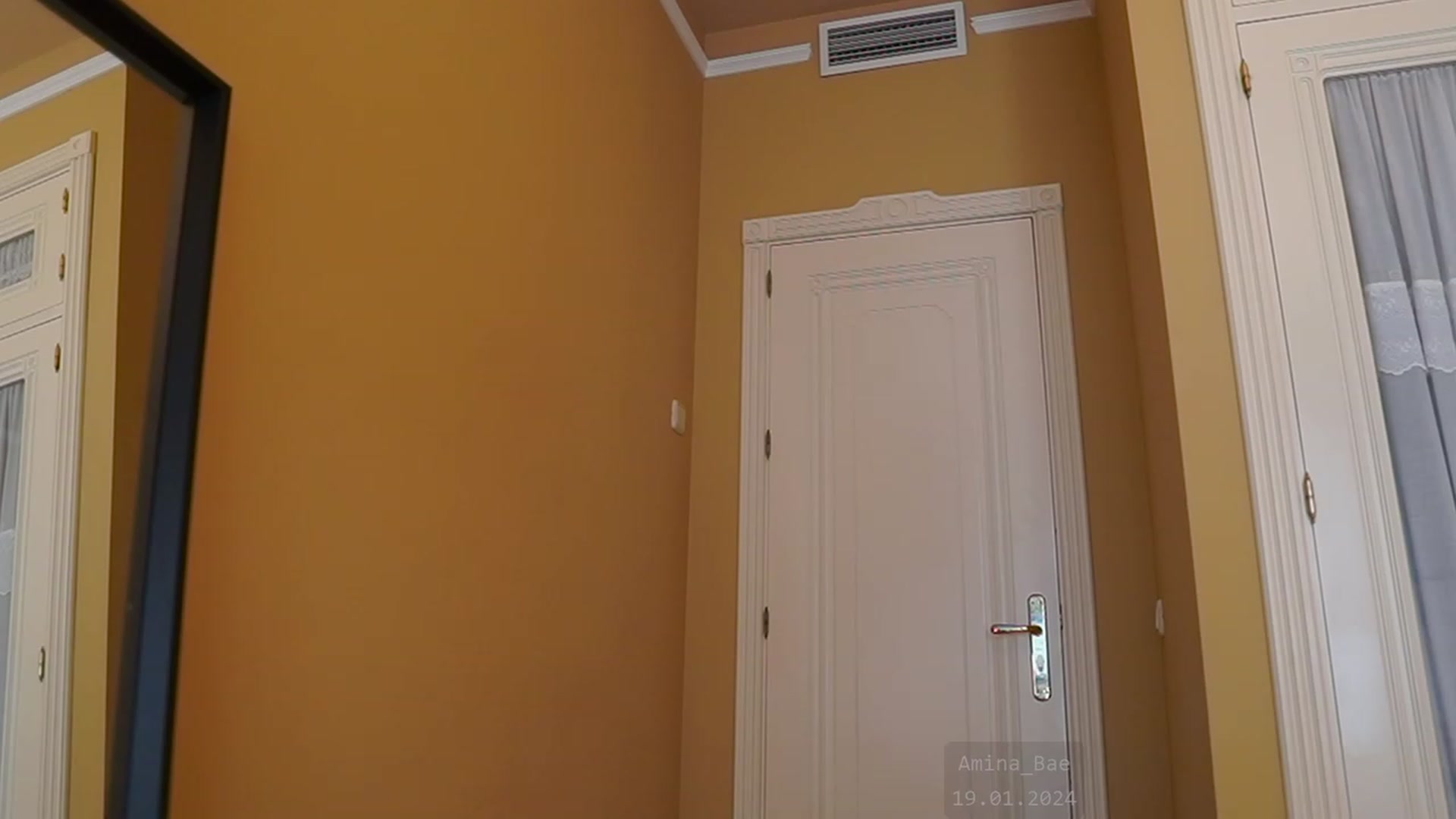 Gallery image thumbnail from Aminna_Bae's myfreecams stream on, 01/19/2024, 13:24 image 7 of 20