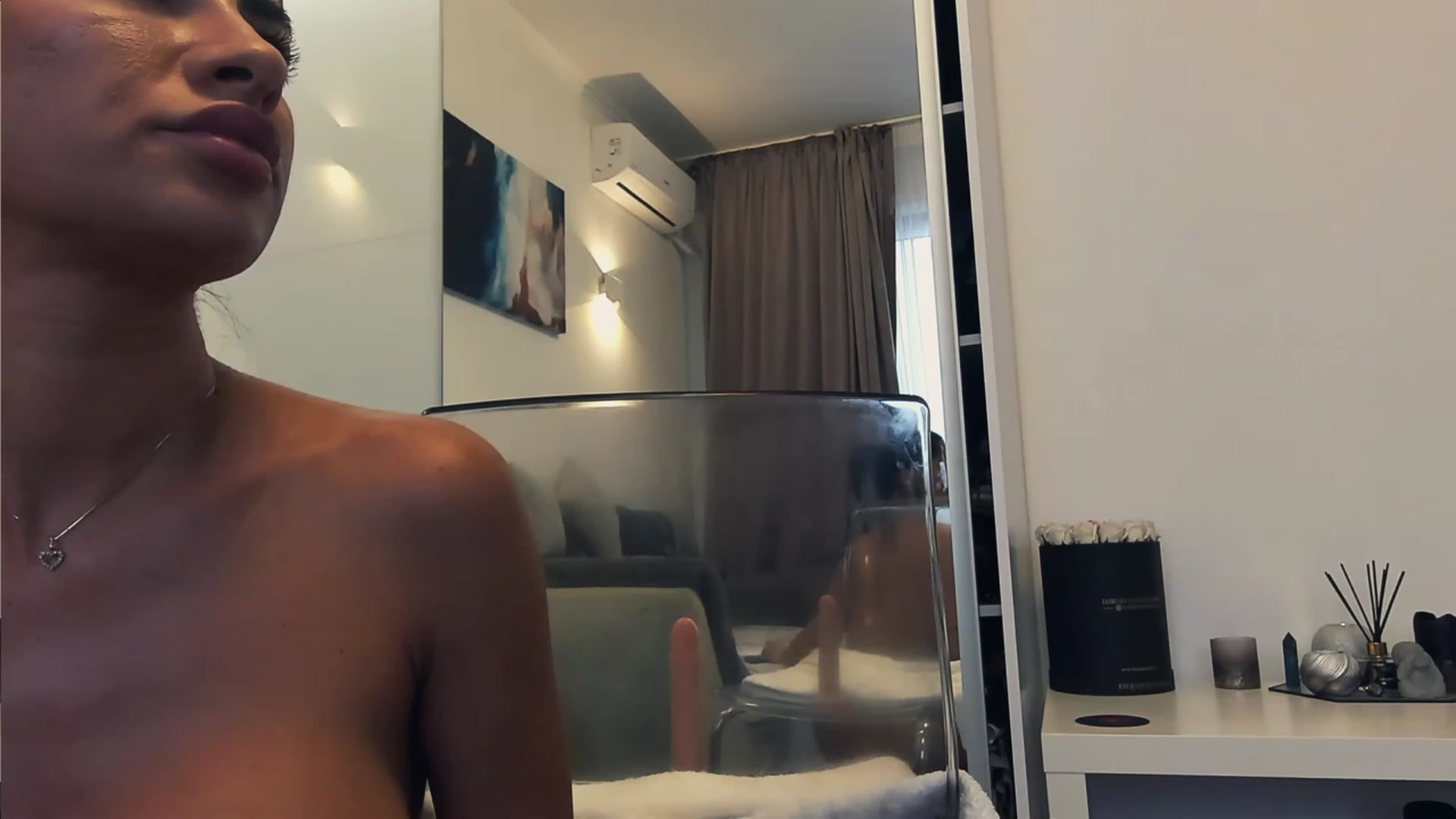 Gallery image thumbnail from Aminna_Bae's myfreecams stream on, 03/12/2024, 08:33 image 20 of 20