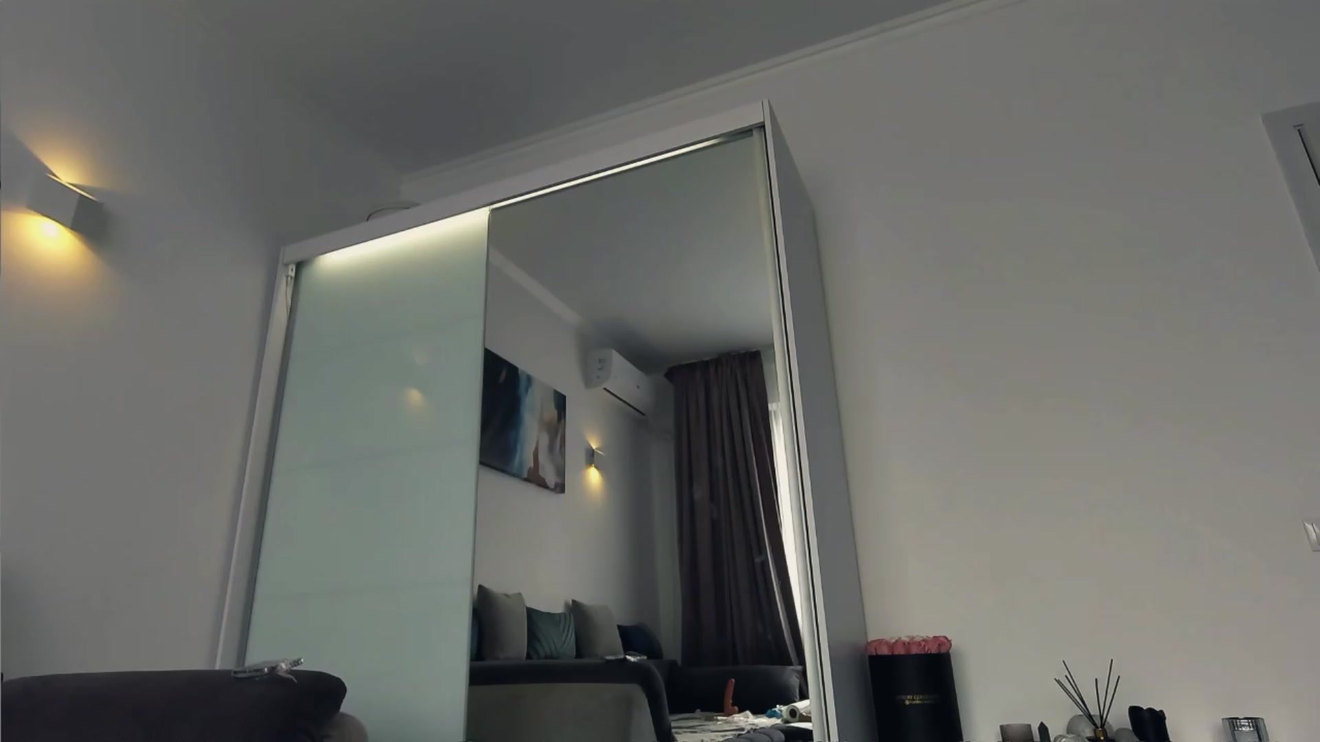 Gallery image thumbnail from Aminna_Bae's myfreecams stream on, 03/25/2024, 11:03 image 17 of 20
