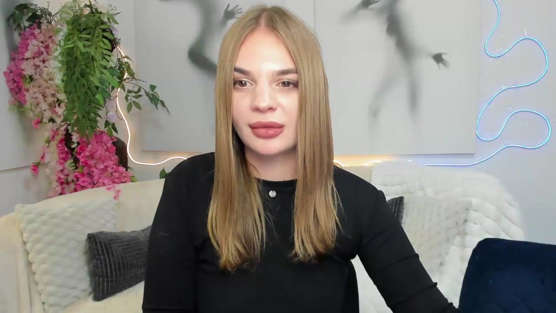 Gallery image thumbnail from AmiraVoss's myfreecams stream on, 09/15/2026, 10:28 image 8 of 20