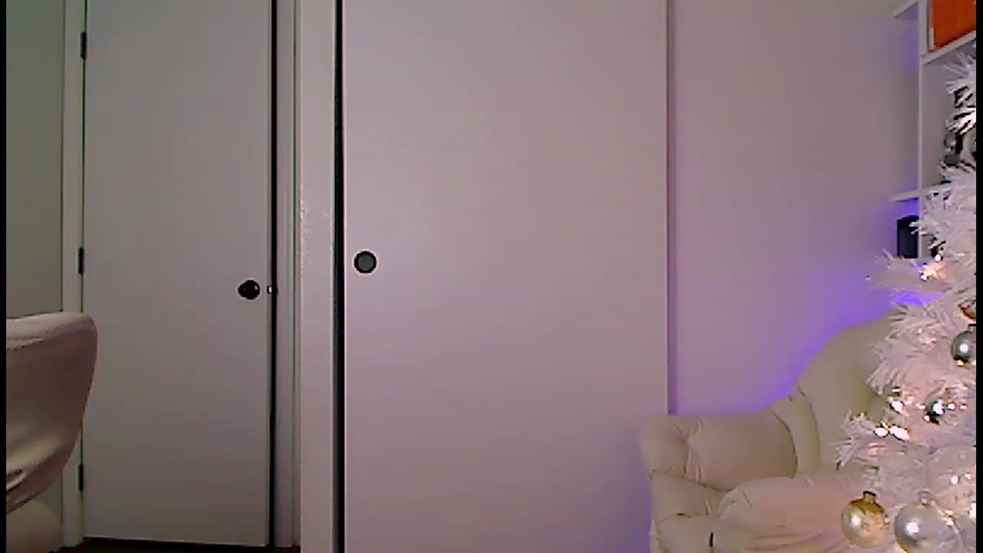 Gallery image thumbnail from Amiri's myfreecams stream on, 12/31/2022, 05:17 image 16 of 20