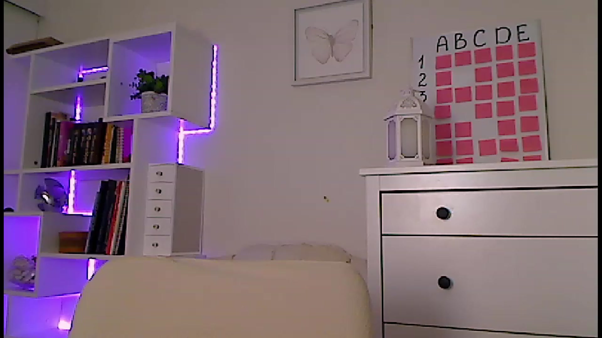 Gallery image thumbnail from Amiri's myfreecams stream on, 02/09/2023, 05:17 image 2 of 20