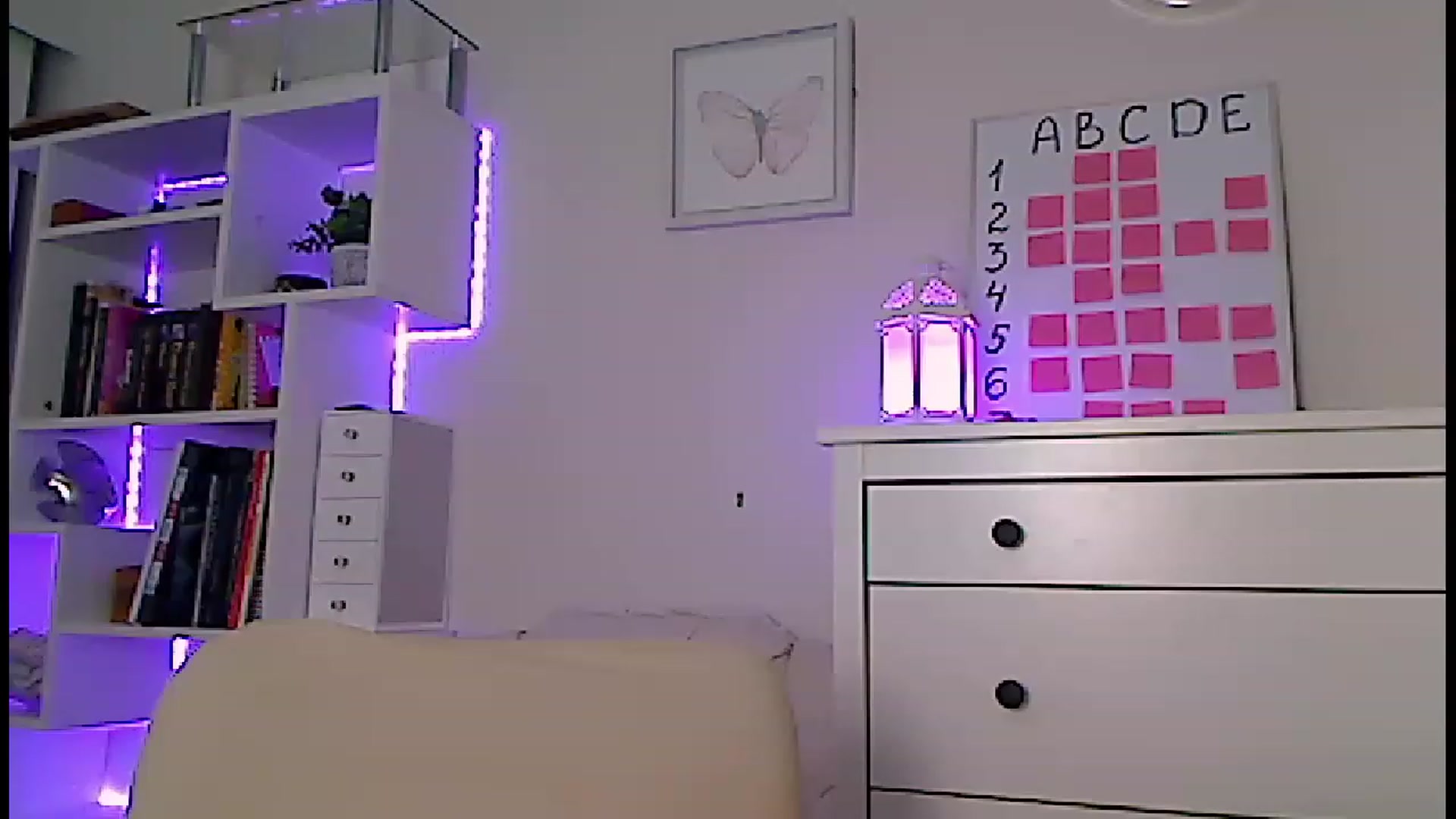 Gallery image thumbnail from Amiri's myfreecams stream on, 05/04/2023, 05:23 image 2 of 20