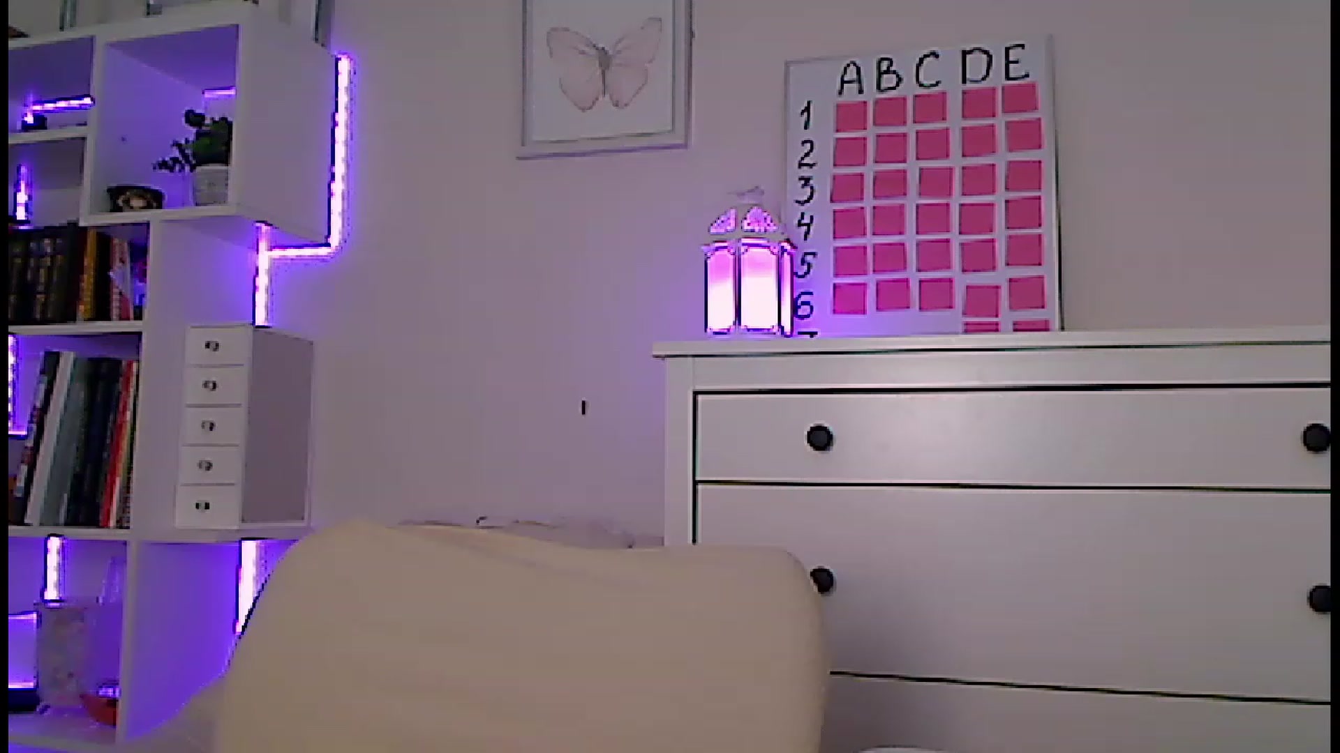 Gallery image thumbnail from Amiri's myfreecams stream on, 06/08/2023, 02:20 image 18 of 20