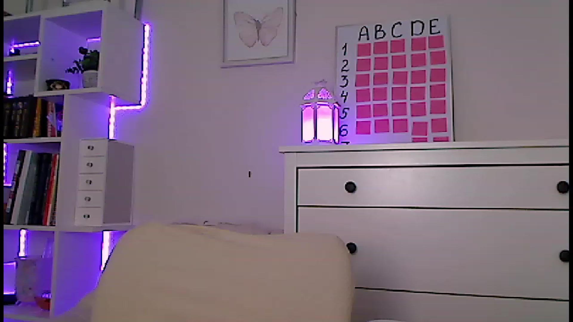 Gallery image thumbnail from Amiri's myfreecams stream on, 06/08/2023, 02:20 image 17 of 20