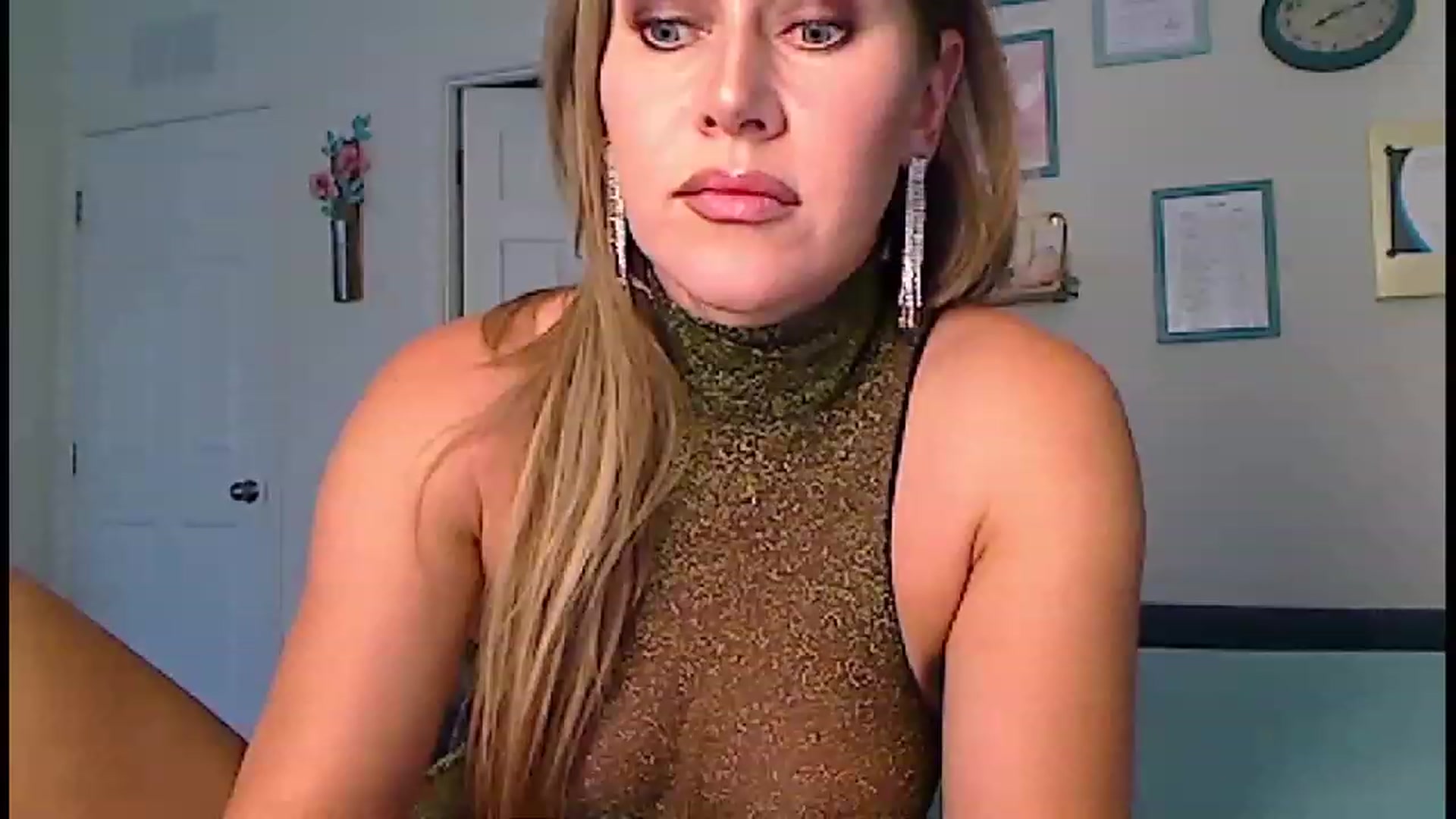 Gallery image thumbnail from Amiri's myfreecams stream on, 07/02/2023, 02:17 image 16 of 20