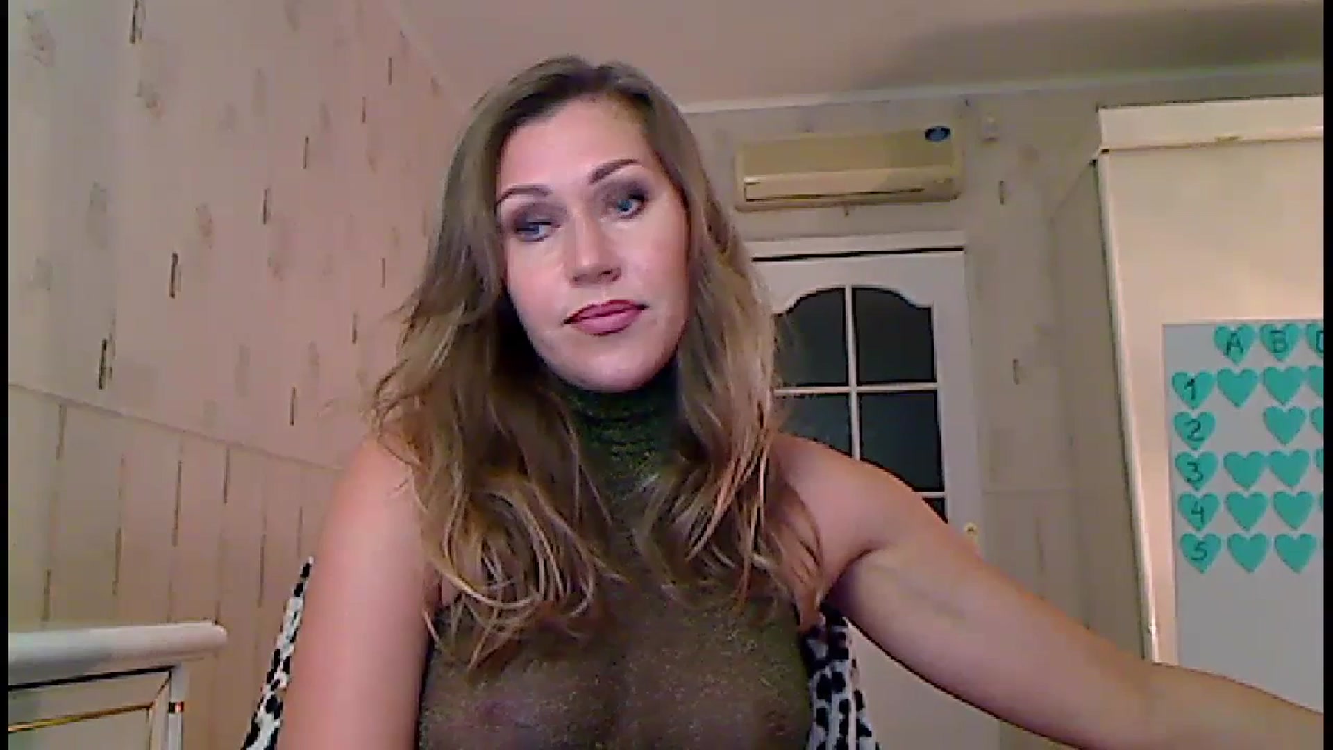 Gallery image thumbnail from Amiri's myfreecams stream on, 07/16/2023, 02:05 image 11 of 20