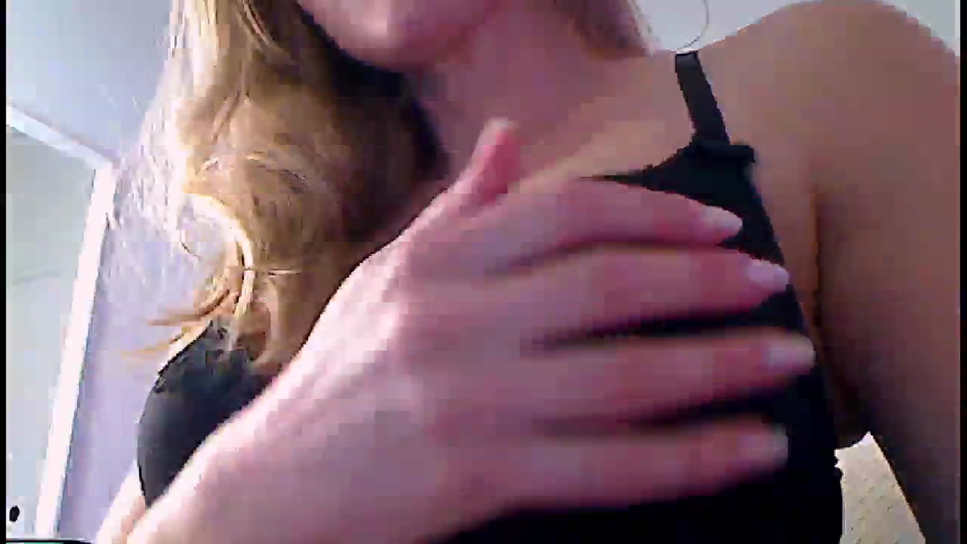 Gallery image thumbnail from Amiri's myfreecams stream on, 11/30/2023, 05:55 image 7 of 20