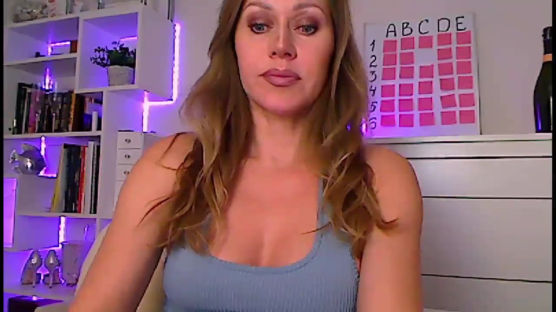 Gallery image thumbnail from Amiri's myfreecams stream on, 01/11/2024, 04:23 image 4 of 20