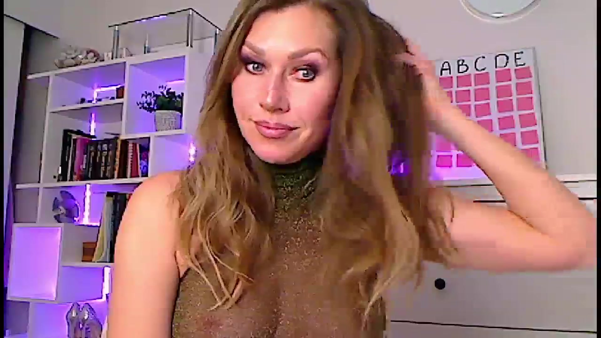 Gallery image thumbnail from Amiri's myfreecams stream on, 02/03/2024, 04:48 image 19 of 20