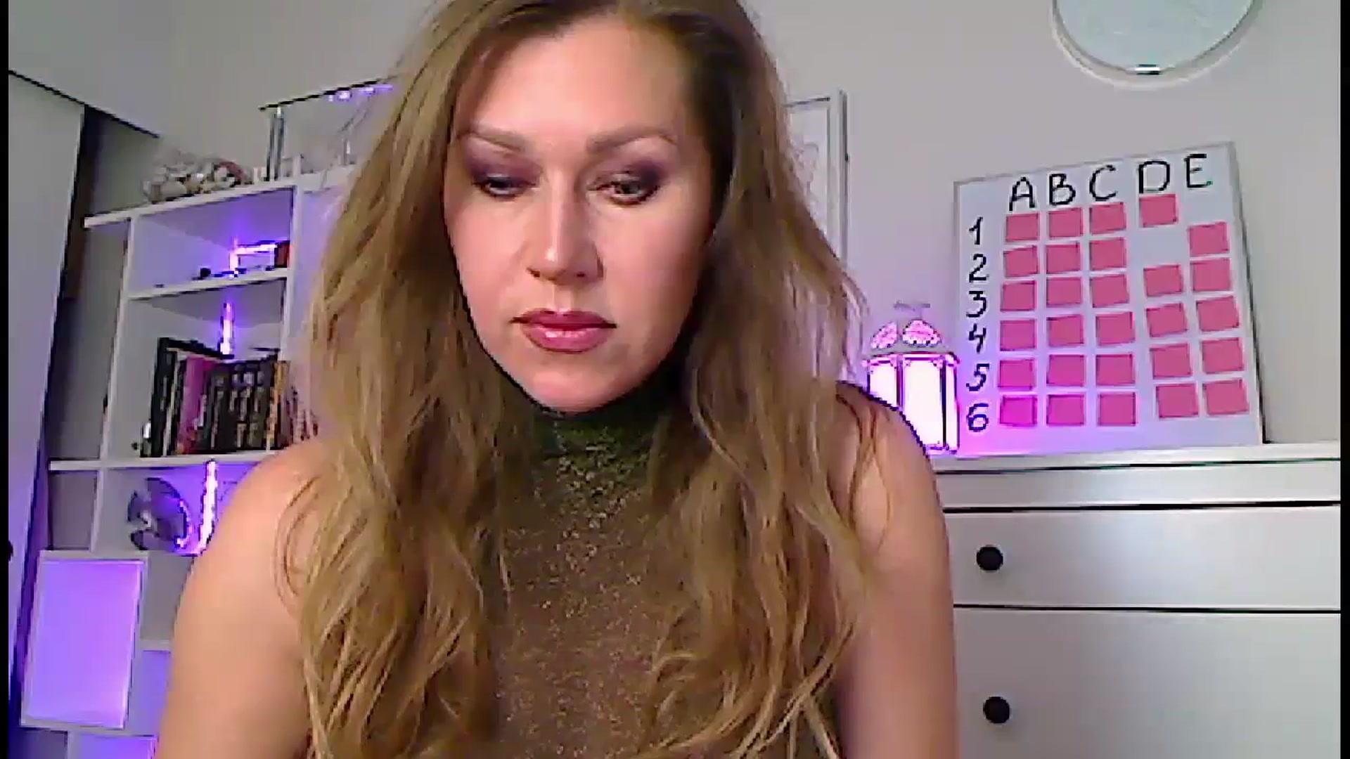 Gallery image thumbnail from Amiri's myfreecams stream on, 02/03/2024, 06:32 image 12 of 20
