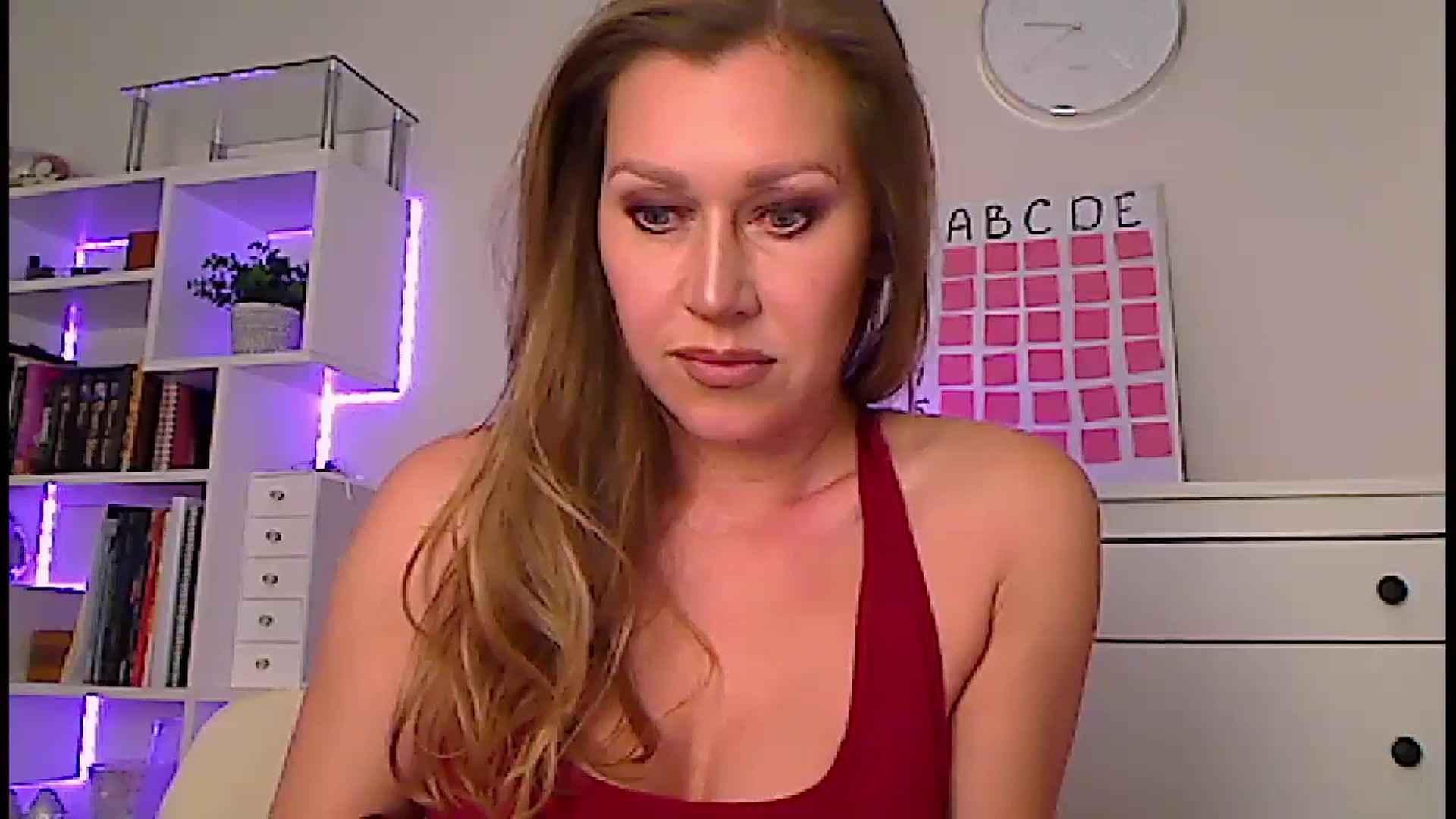 Gallery image thumbnail from Amiri's myfreecams stream on, 03/03/2024, 05:38 image 6 of 20