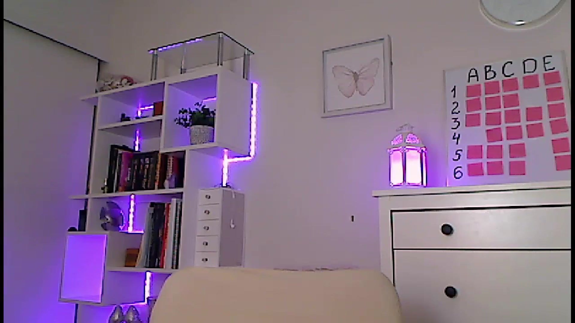 Gallery image thumbnail from Amiri's myfreecams stream on, 03/04/2024, 04:47 image 17 of 20