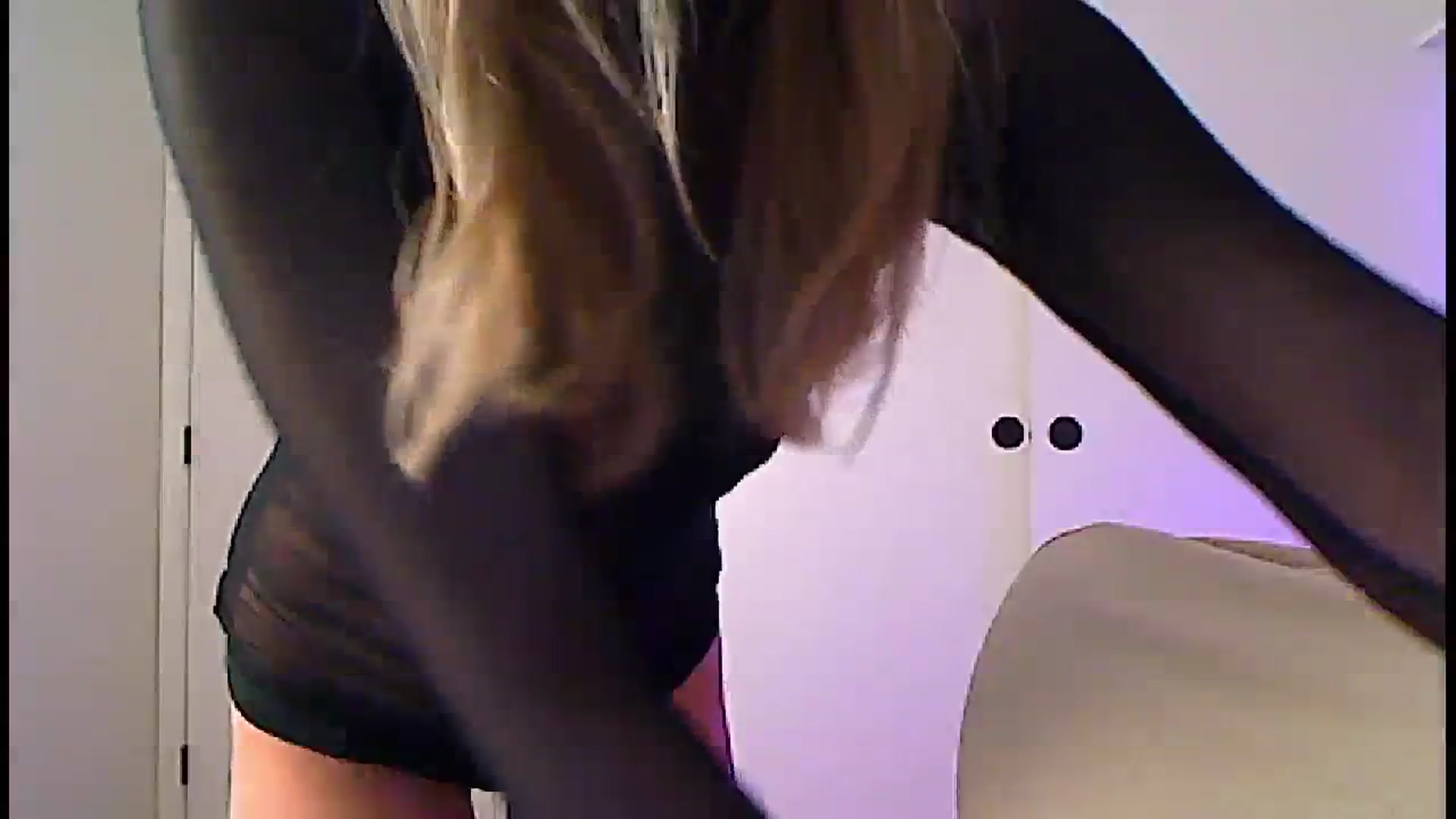 Gallery image thumbnail from Amiri's myfreecams stream on, 03/09/2024, 04:20 image 14 of 20