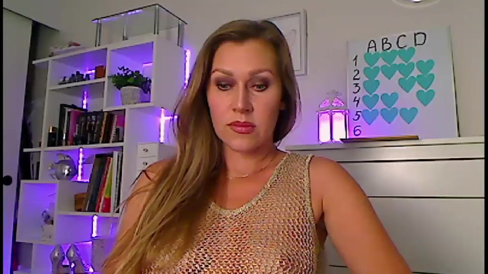 Gallery image thumbnail from Amiri's myfreecams stream on, 06/24/2024, 03:45 image 20 of 20