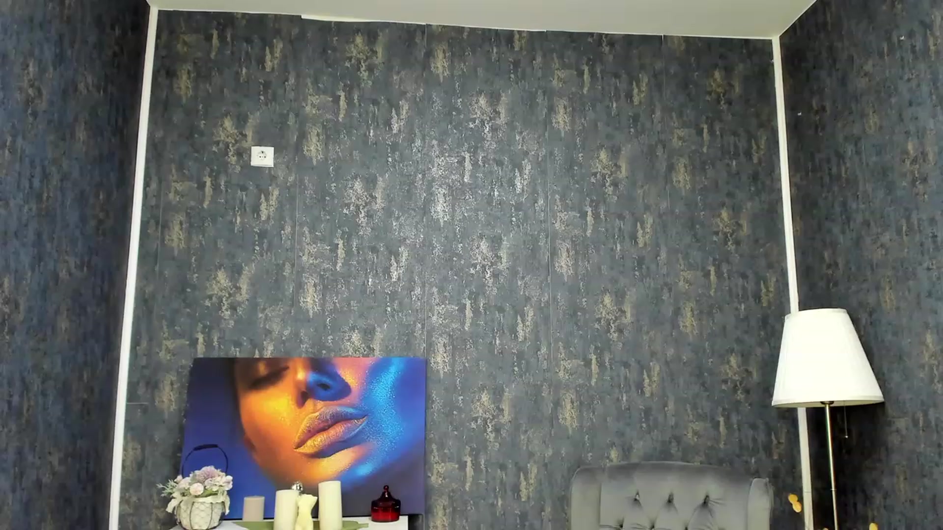 Gallery image thumbnail from AmisGold's myfreecams stream on, 07/17/2023, 01:44 image 3 of 20