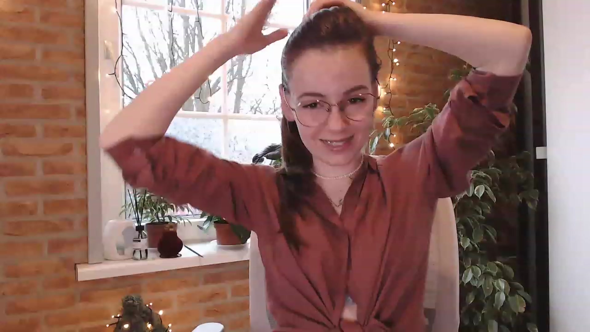 Gallery image thumbnail from Ammeliy's myfreecams stream on, 12/23/2022, 12:41 image 13 of 20