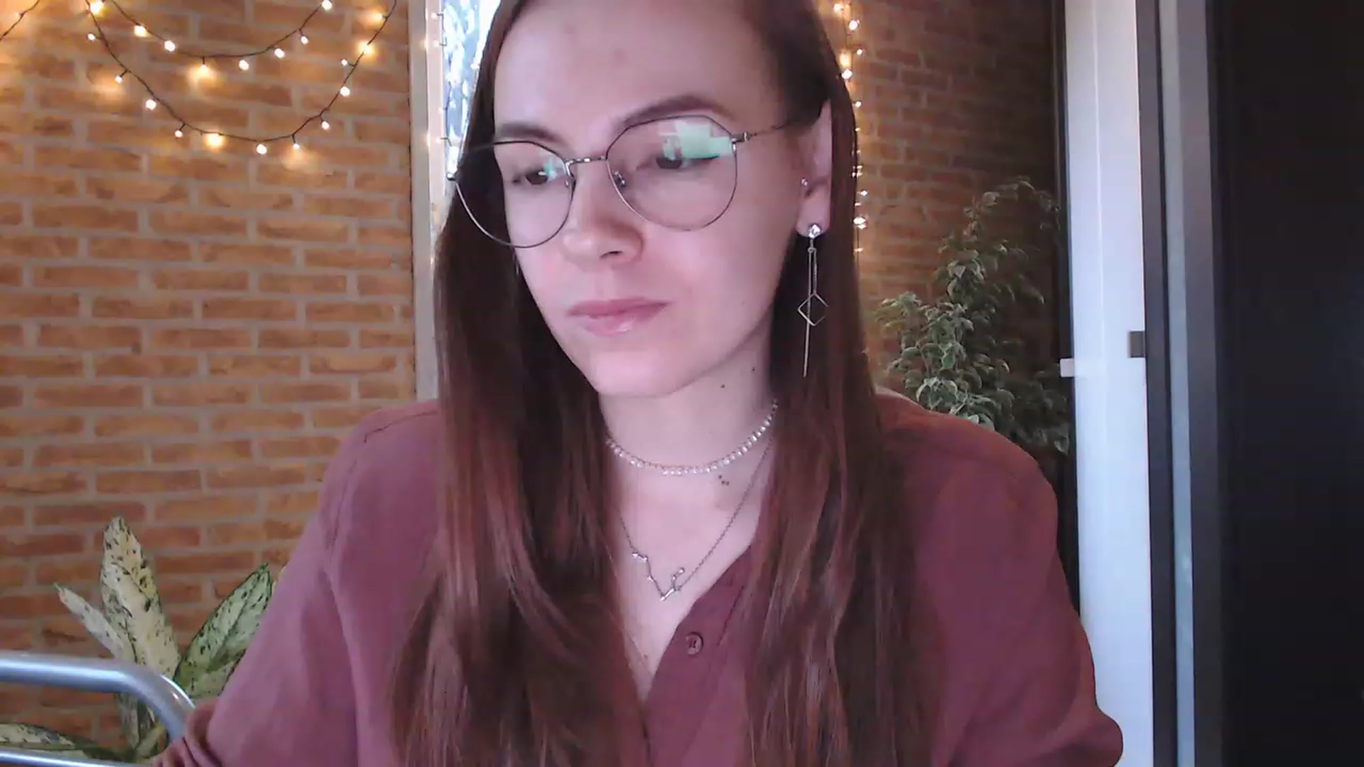 Gallery image thumbnail from Ammeliy's myfreecams stream on, 12/23/2022, 12:41 image 19 of 20