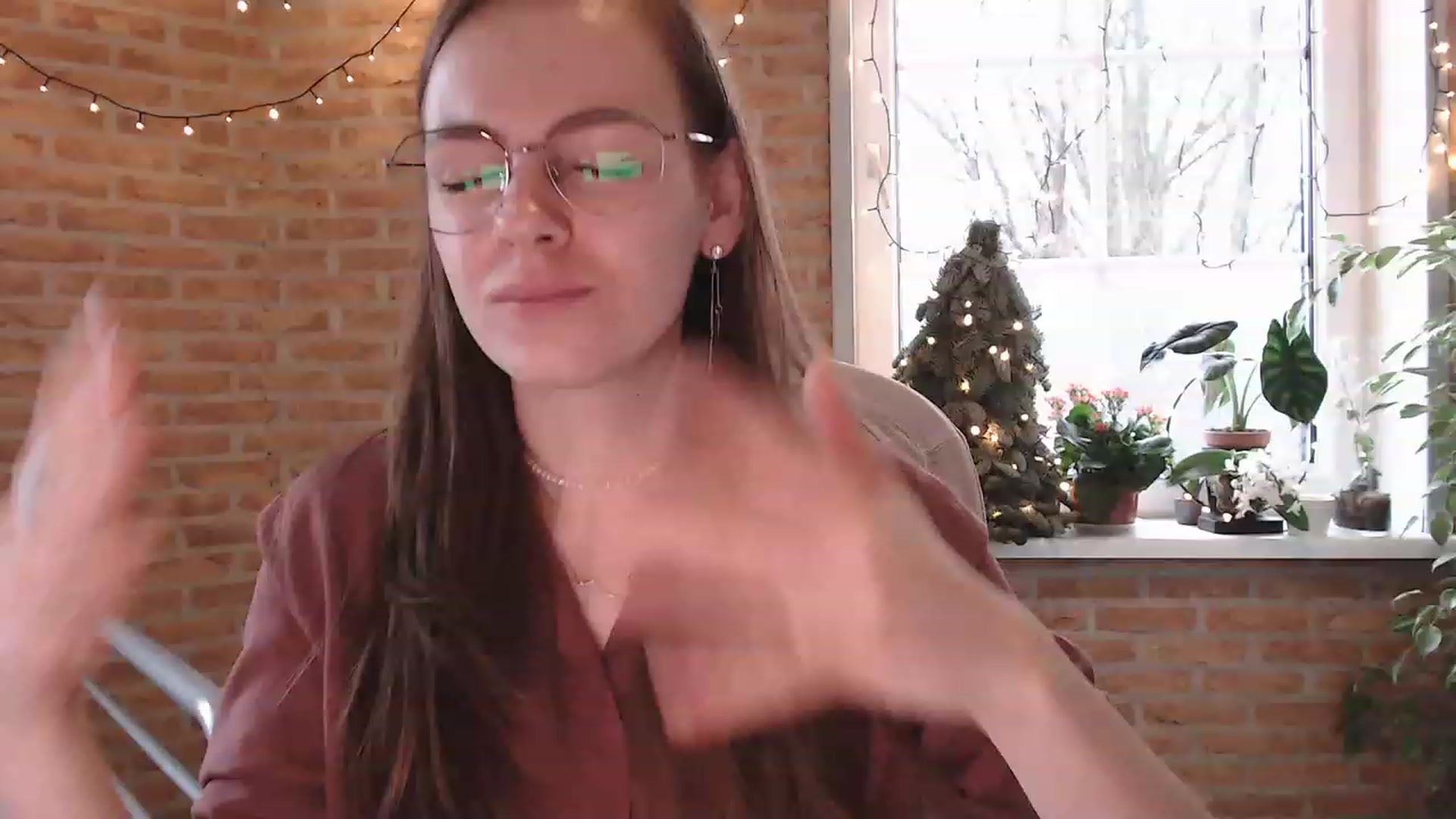Gallery image thumbnail from Ammeliy's myfreecams stream on, 12/23/2022, 14:24 image 16 of 20