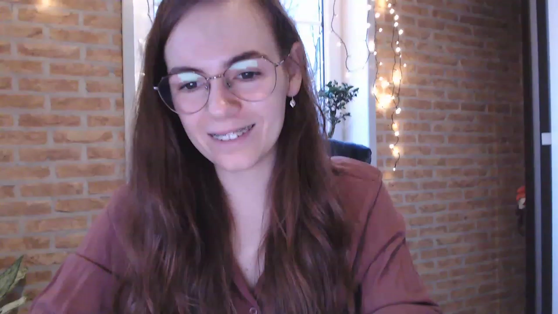 Gallery image thumbnail from Ammeliy's myfreecams stream on, 01/29/2023, 08:07 image 18 of 20