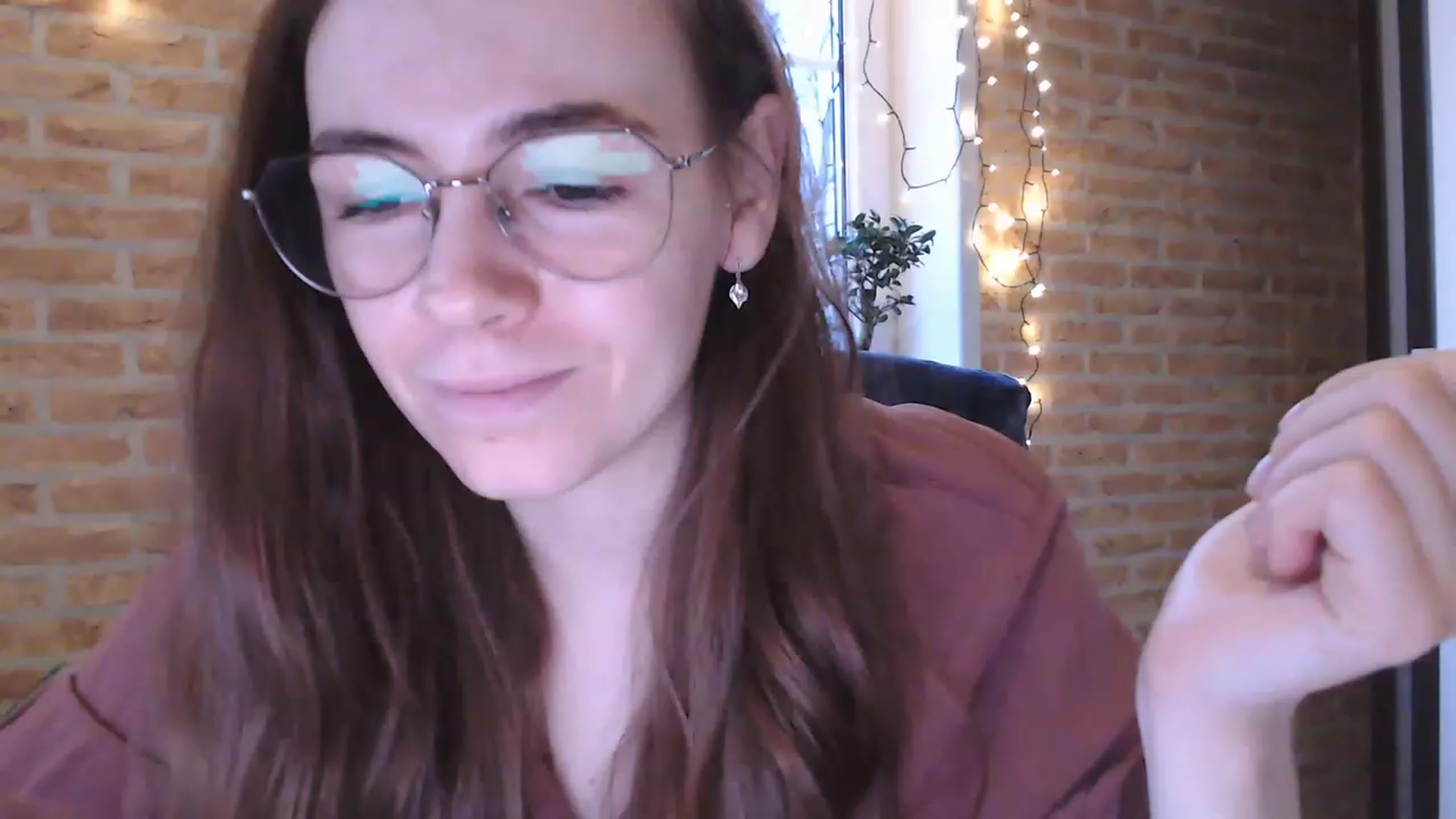 Gallery image thumbnail from Ammeliy's myfreecams stream on, 01/29/2023, 08:07 image 15 of 20