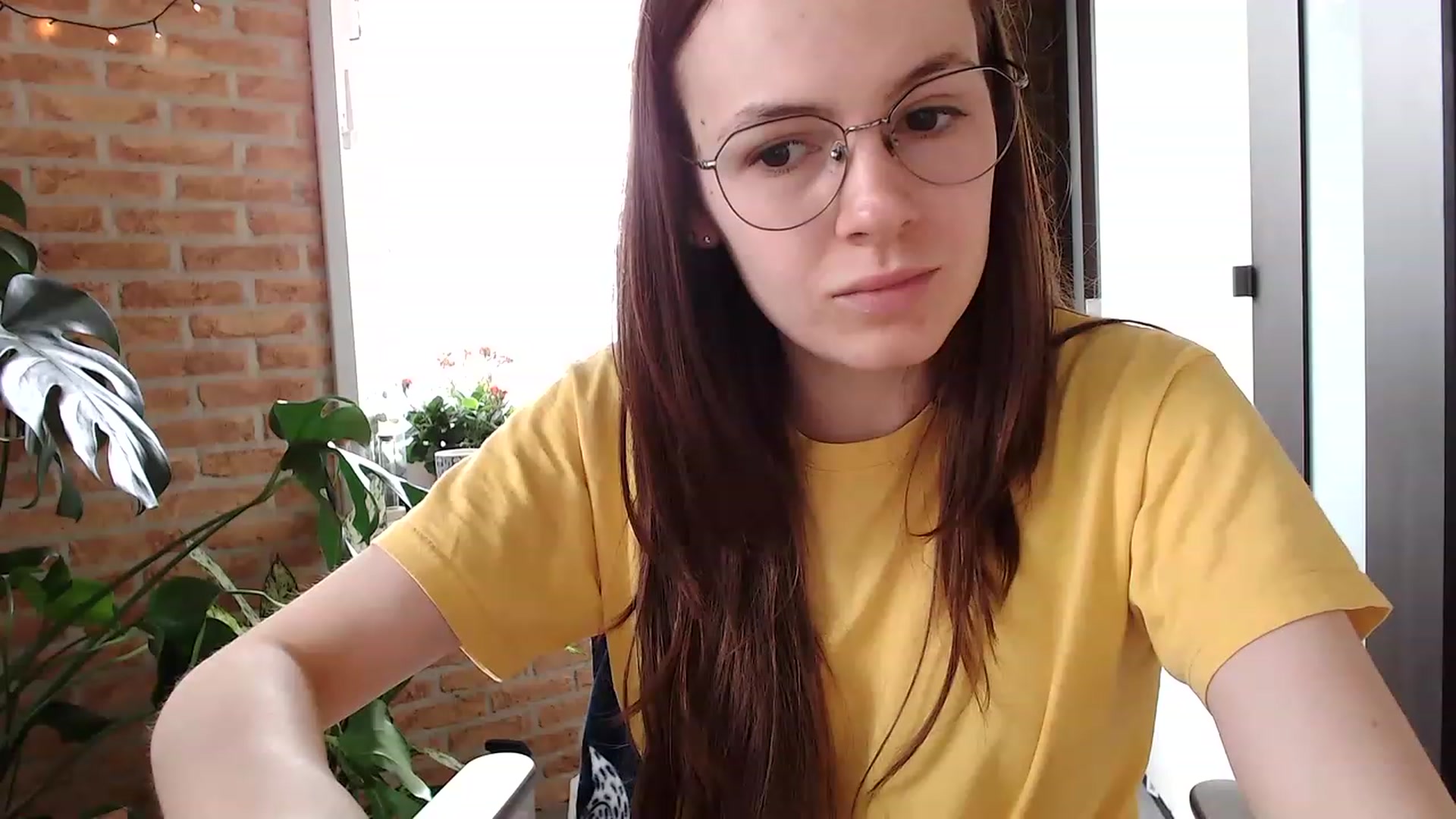 Gallery image thumbnail from Ammeliy's myfreecams stream on, 03/26/2023, 15:54 image 11 of 20