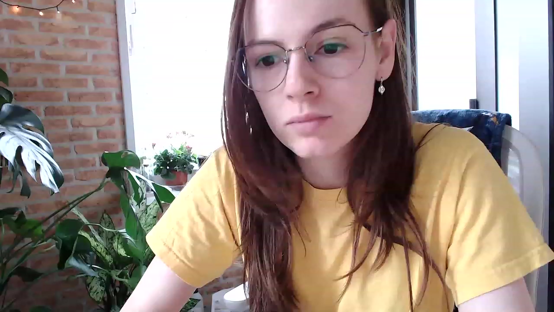Gallery image thumbnail from Ammeliy's myfreecams stream on, 03/26/2023, 16:10 image 3 of 20