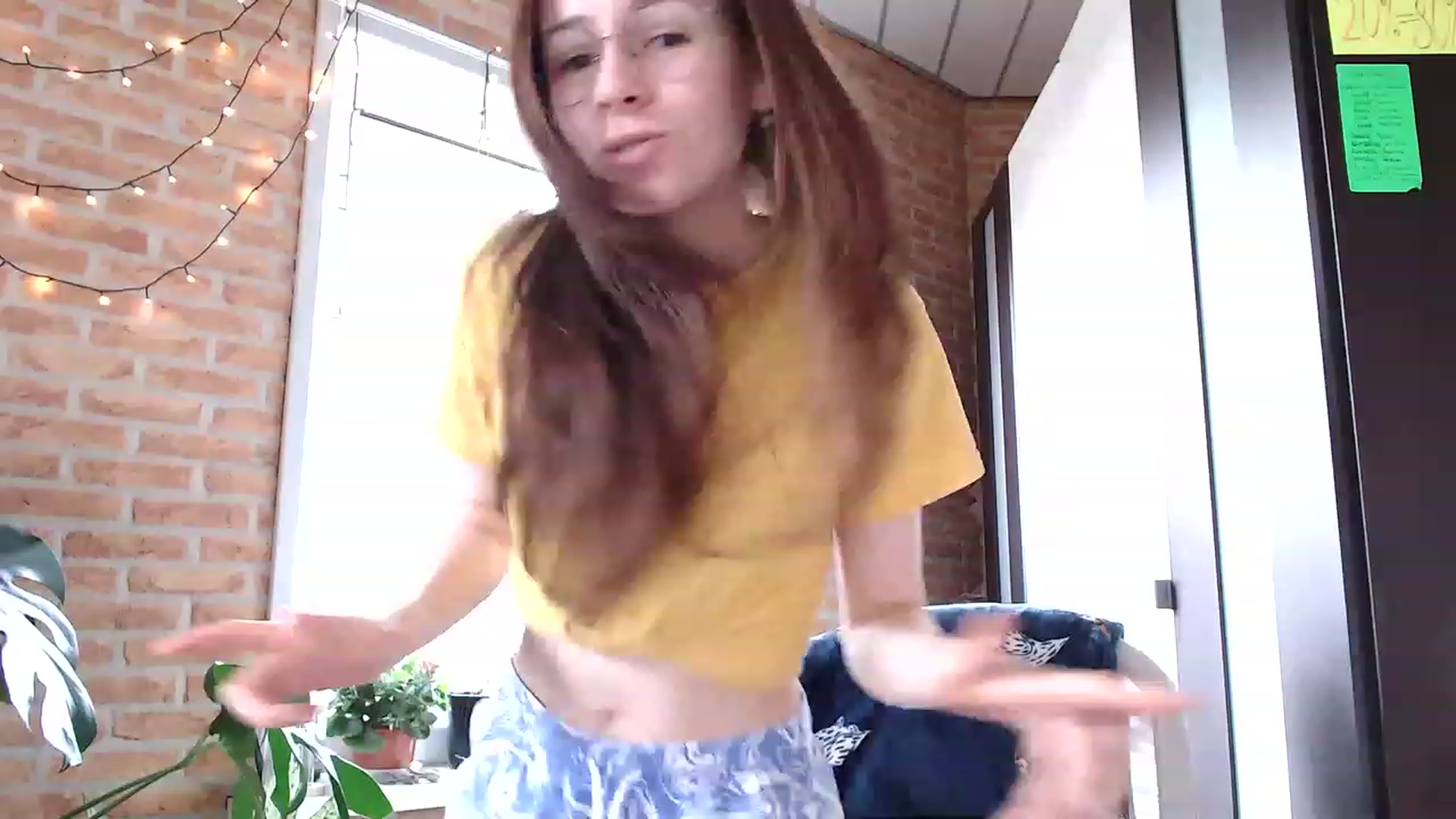 Gallery image thumbnail from Ammeliy's myfreecams stream on, 03/26/2023, 16:10 image 20 of 20