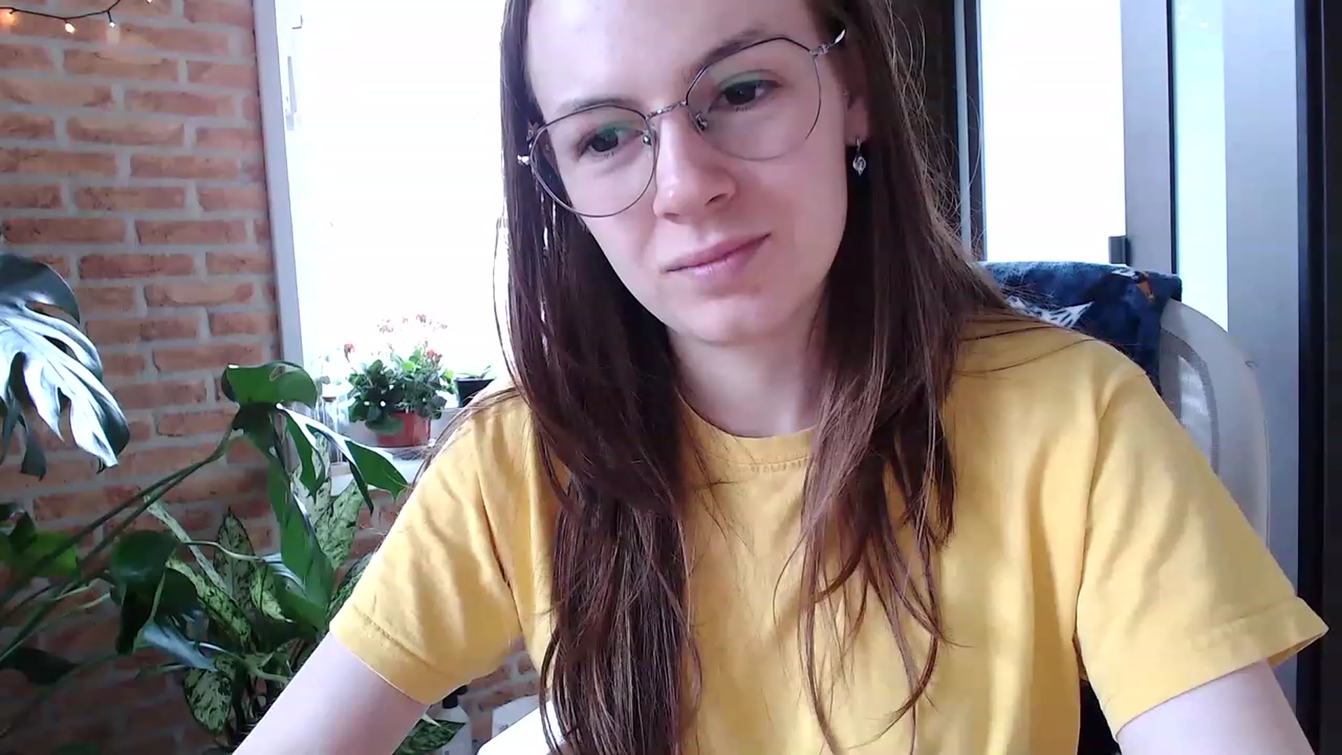 Gallery image thumbnail from Ammeliy's myfreecams stream on, 03/26/2023, 16:10 image 13 of 20