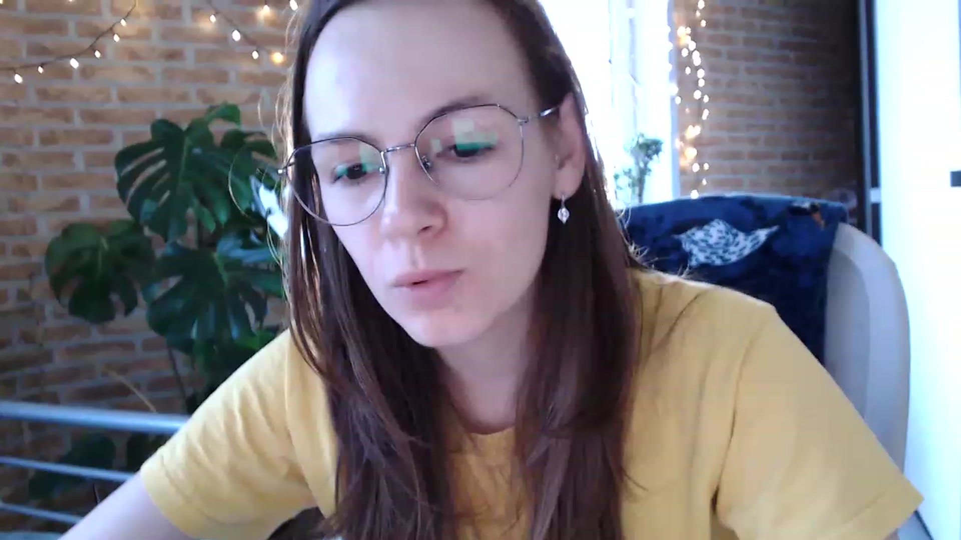 Gallery image thumbnail from Ammeliy's myfreecams stream on, 03/26/2023, 17:55 image 8 of 20