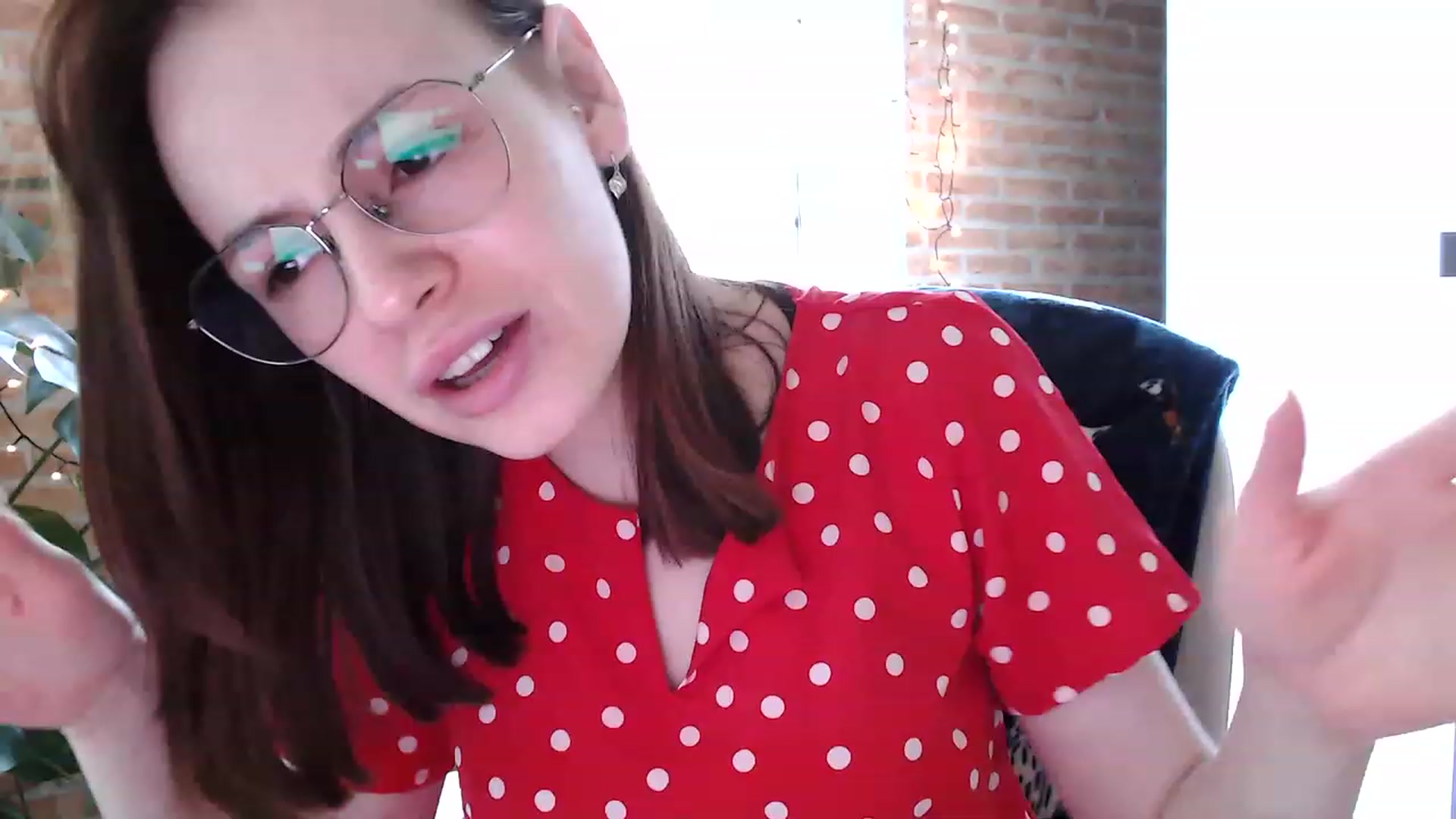 Gallery image thumbnail from Ammeliy's myfreecams stream on, 06/02/2023, 09:00 image 3 of 20