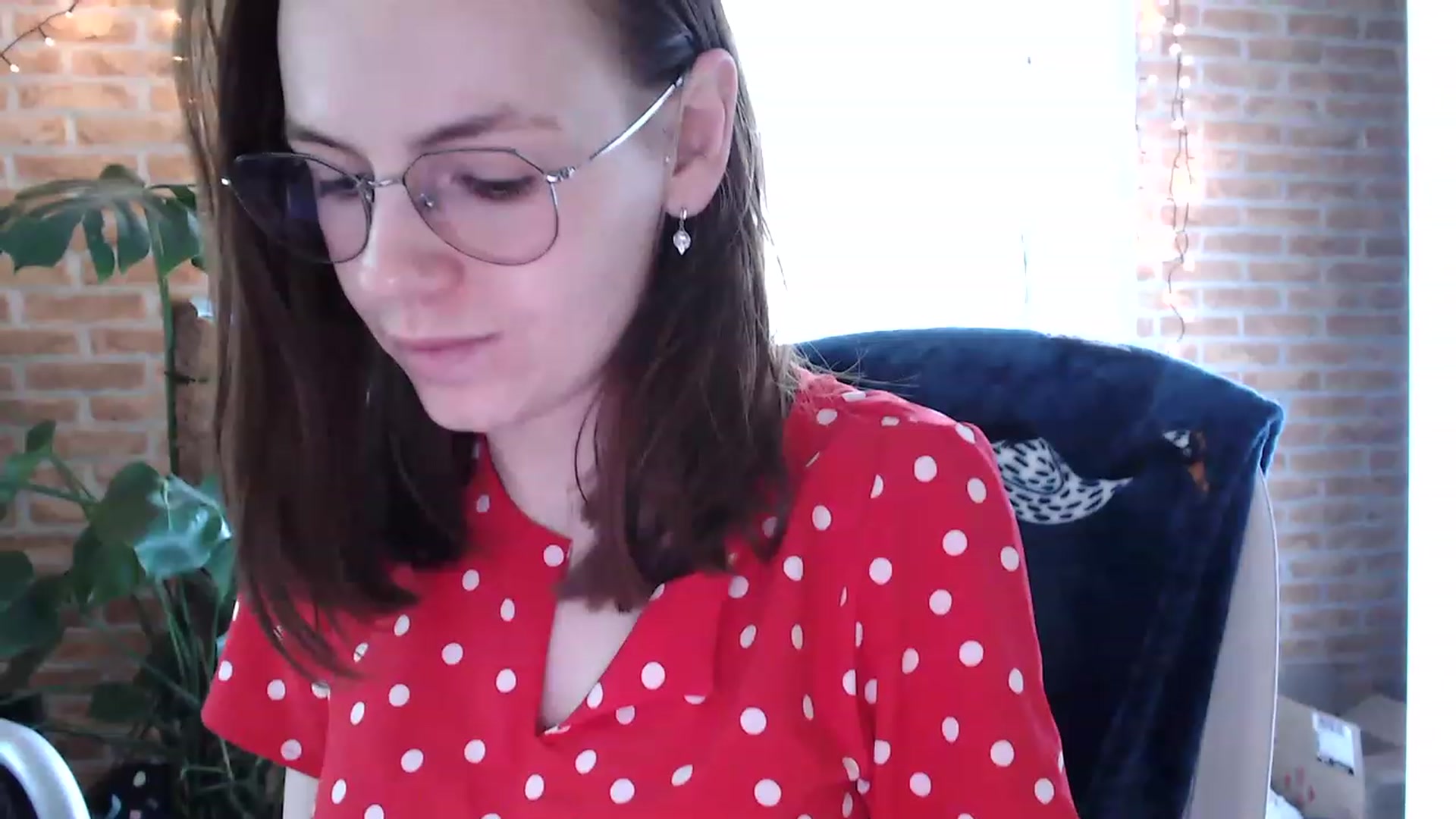 Gallery image thumbnail from Ammeliy's myfreecams stream on, 06/02/2023, 09:00 image 20 of 20