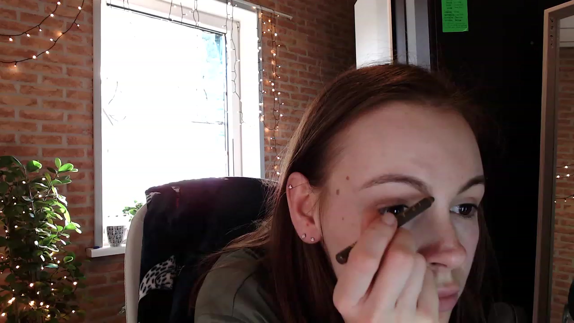 Gallery image thumbnail from Ammeliy's myfreecams stream on, 06/08/2023, 18:18 image 1 of 20