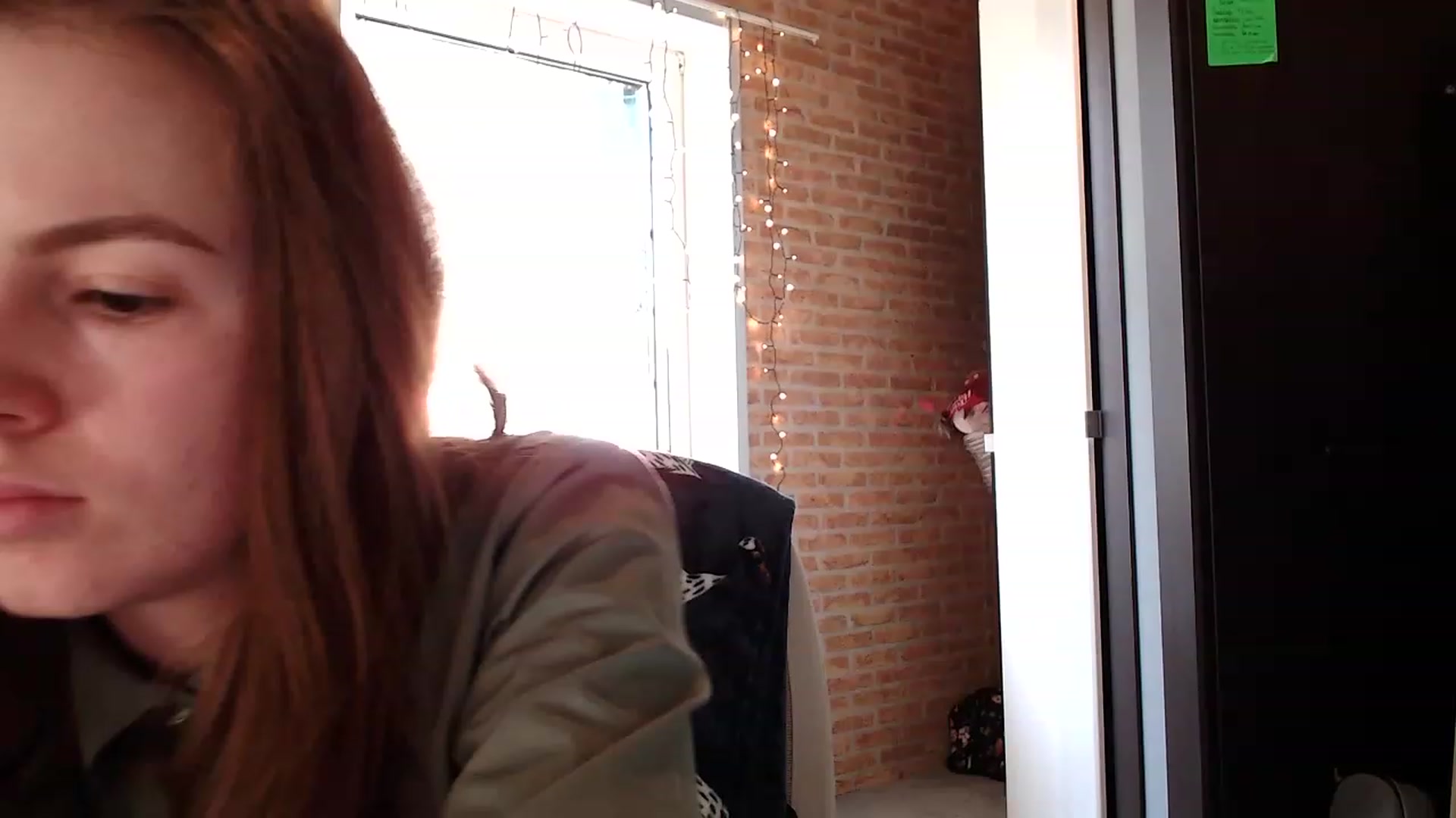 Gallery image thumbnail from Ammeliy's myfreecams stream on, 06/08/2023, 18:18 image 5 of 20