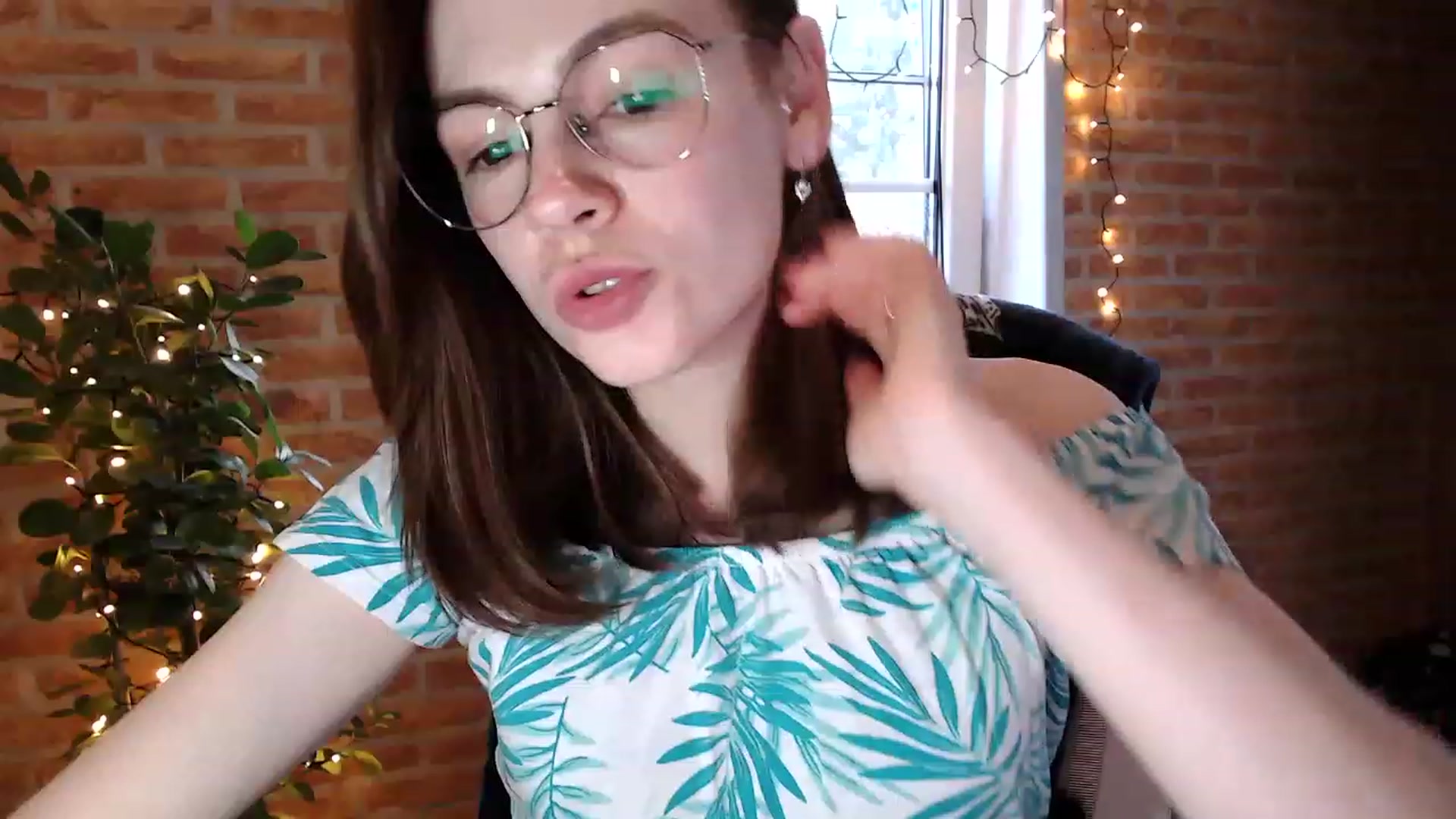 Gallery image thumbnail from Ammeliy's myfreecams stream on, 06/08/2023, 19:34 image 18 of 20