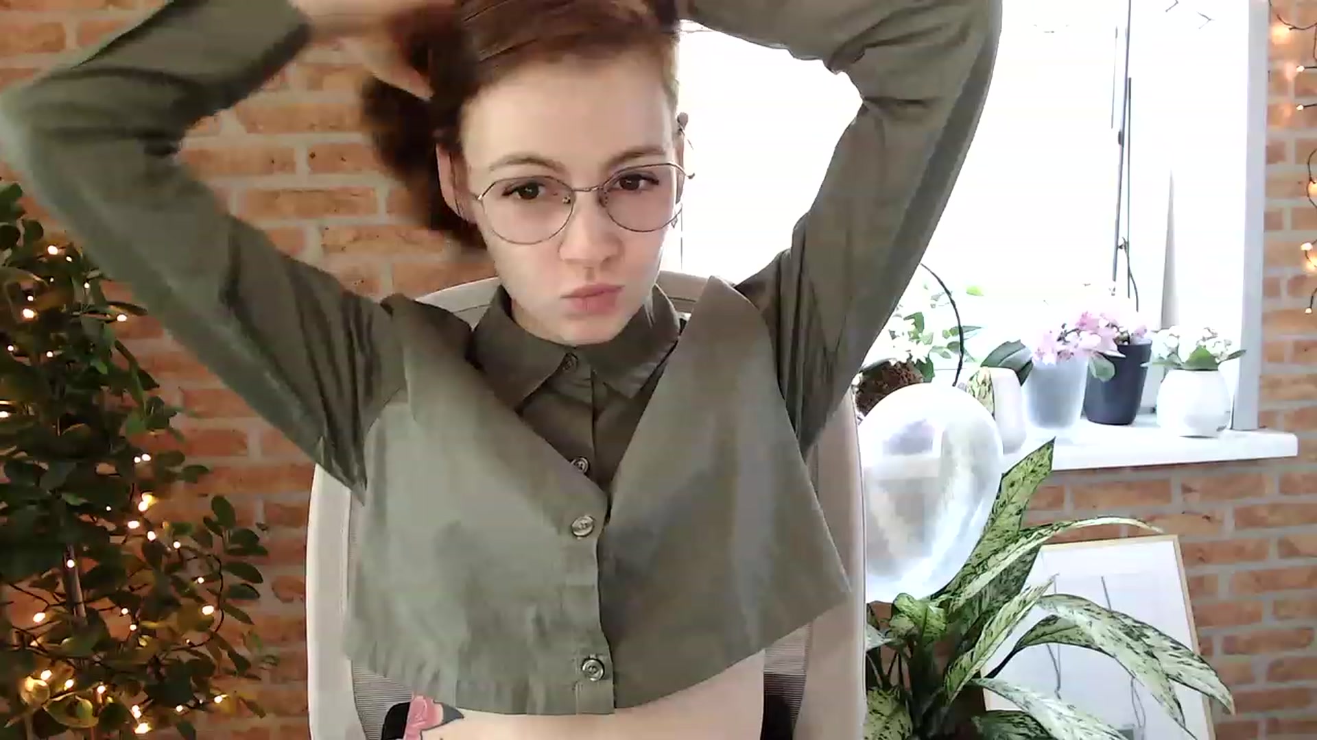 Gallery image thumbnail from Ammeliy's myfreecams stream on, 06/09/2023, 10:36 image 12 of 20