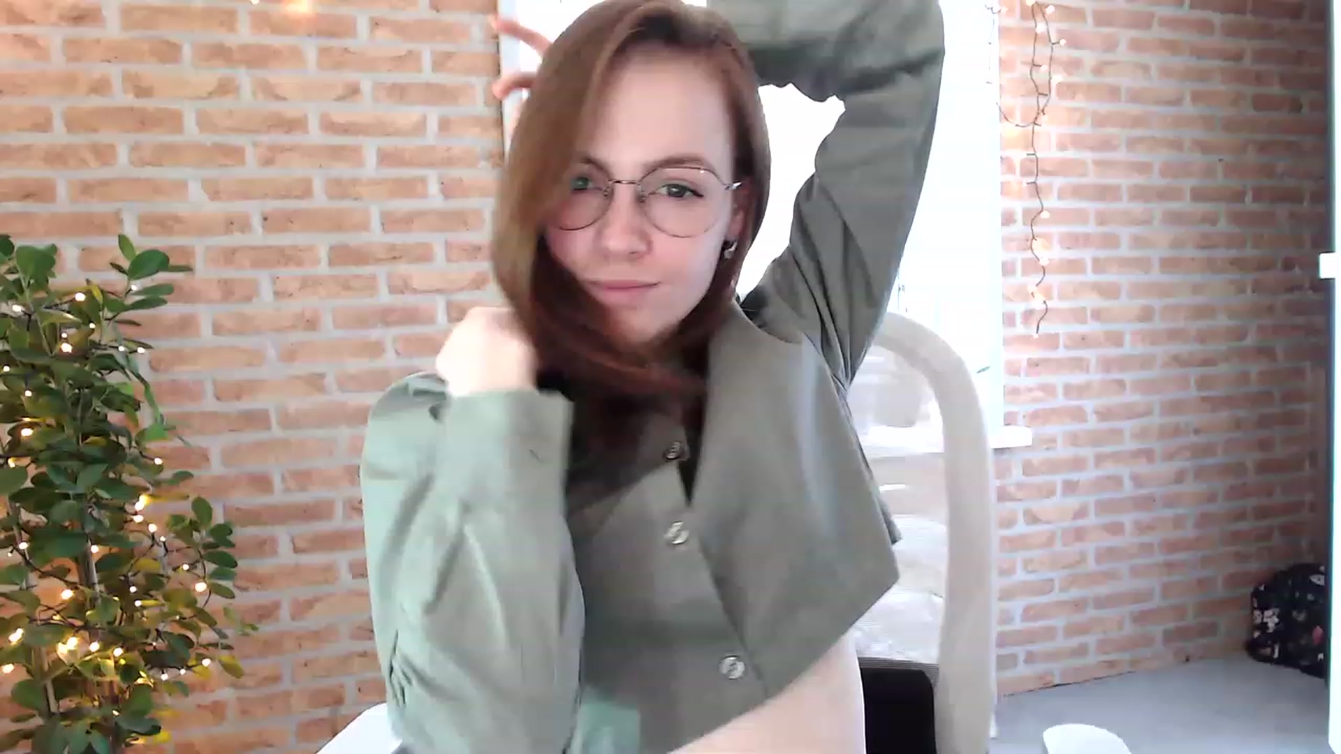 Gallery image thumbnail from Ammeliy's myfreecams stream on, 06/09/2023, 11:30 image 19 of 20