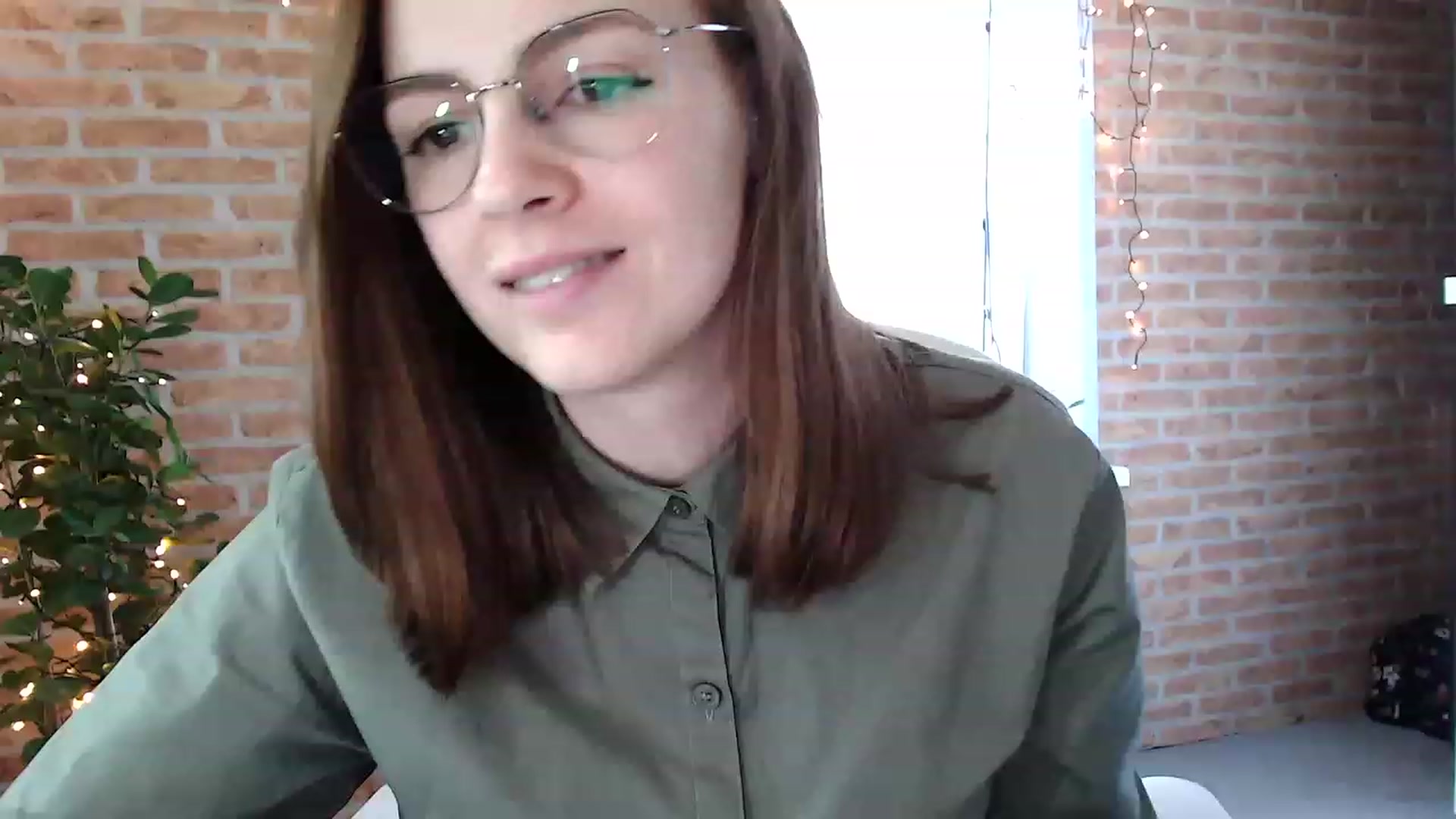 Gallery image thumbnail from Ammeliy's myfreecams stream on, 06/09/2023, 11:30 image 18 of 20