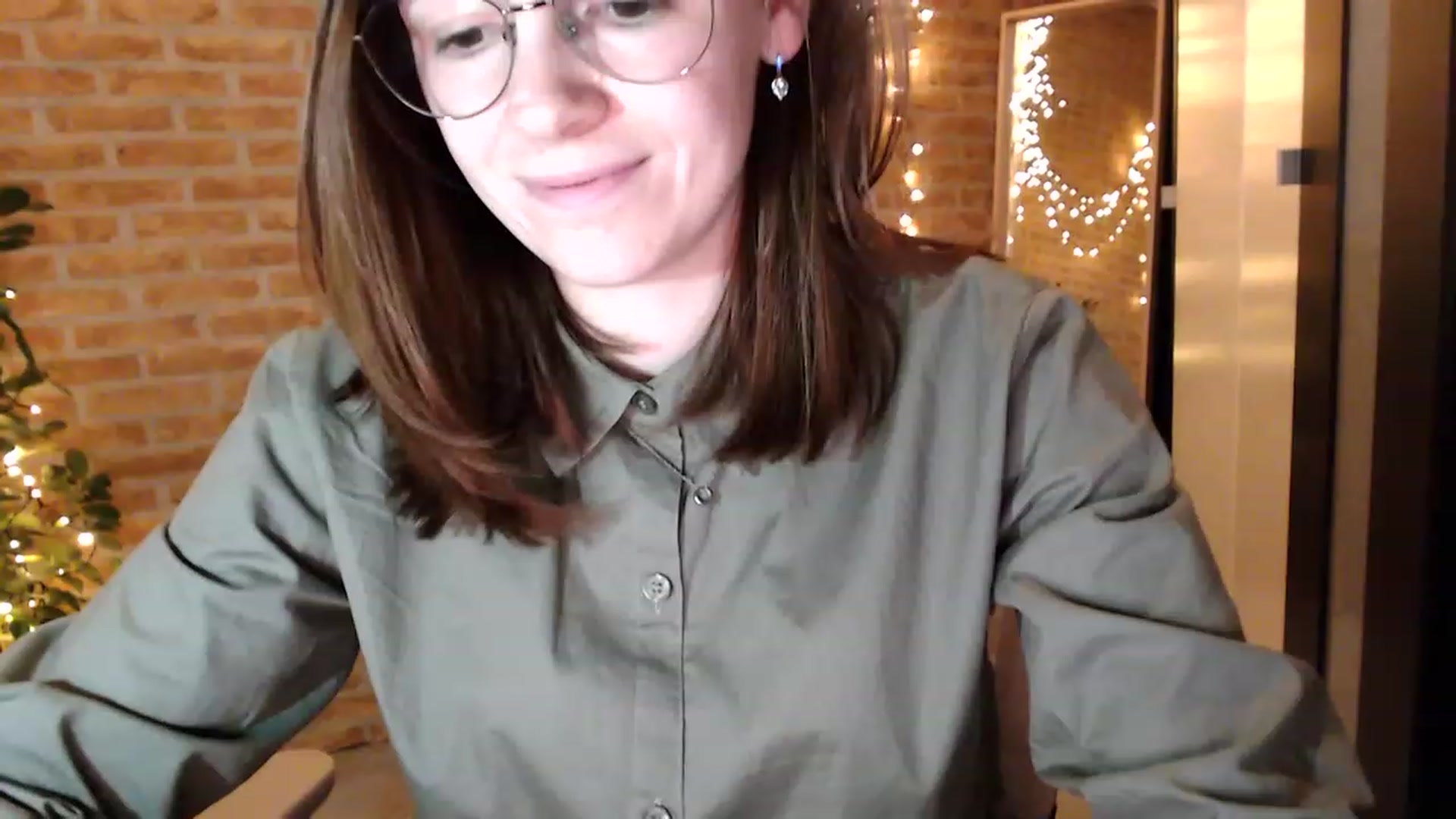 Gallery image thumbnail from Ammeliy's myfreecams stream on, 06/10/2023, 21:03 image 20 of 20