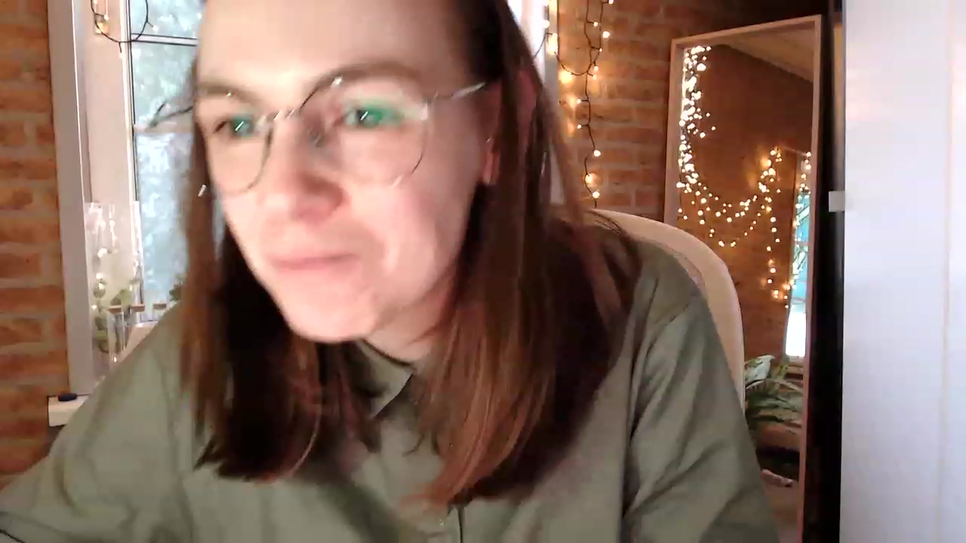 Gallery image thumbnail from Ammeliy's myfreecams stream on, 06/10/2023, 21:03 image 6 of 20